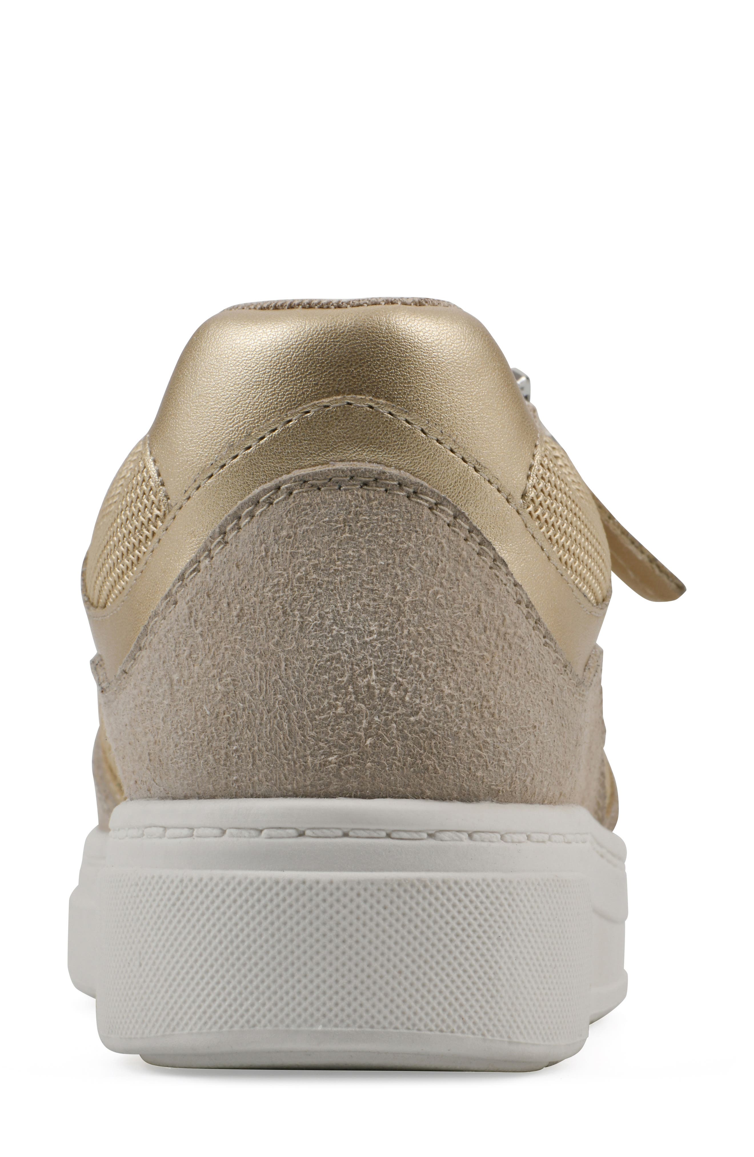 CLIFFS BY WHITE MOUNTAIN Uplit Zip Sneaker