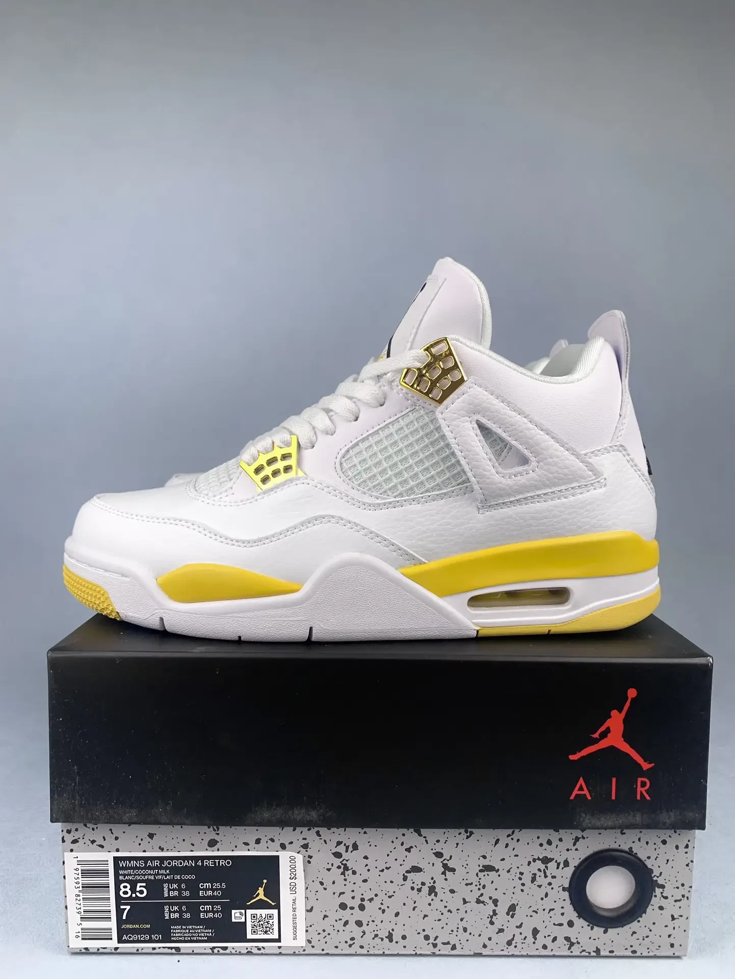 Air Jordan 4 