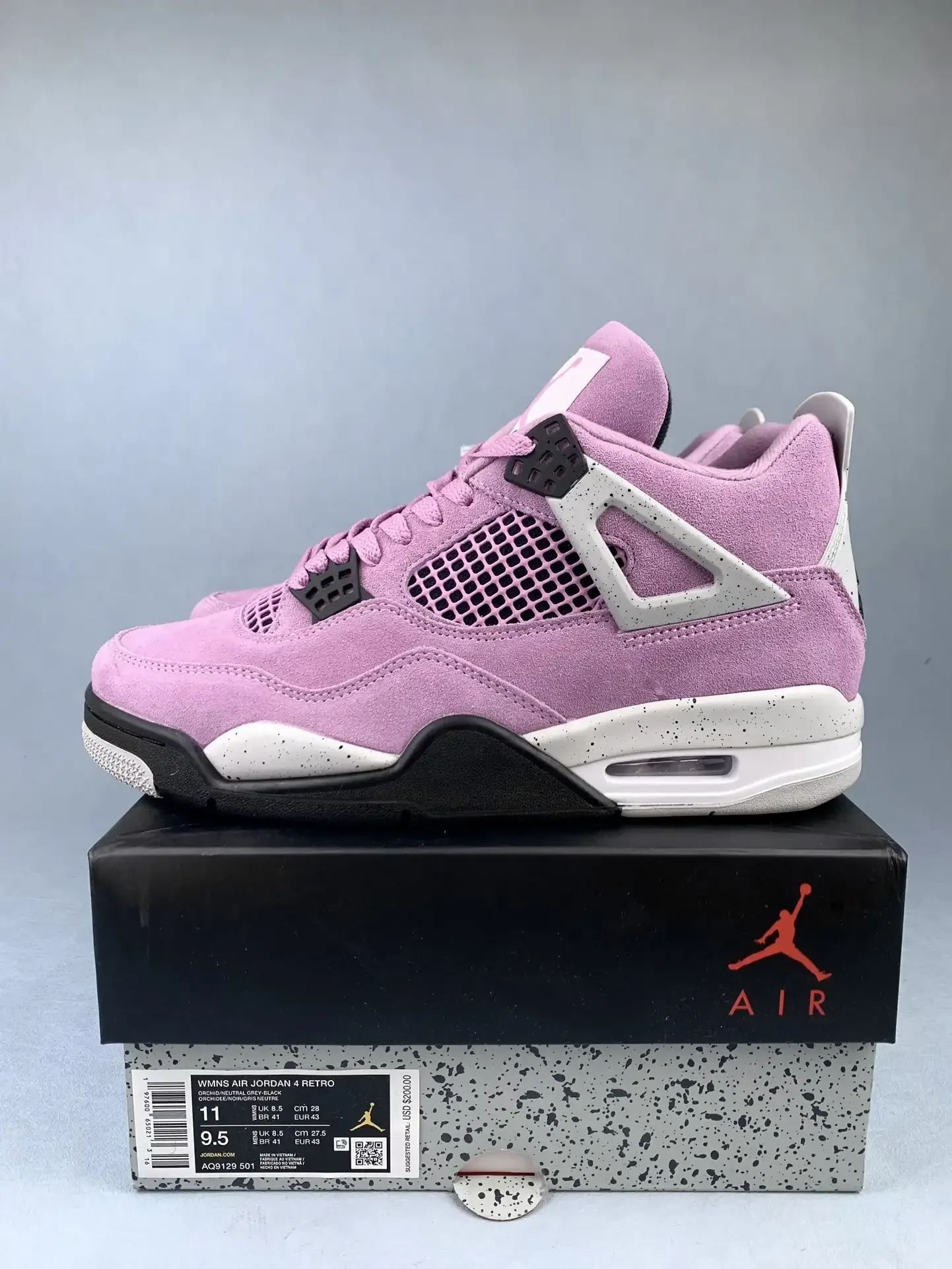 Air Jordan 4 Retro 
