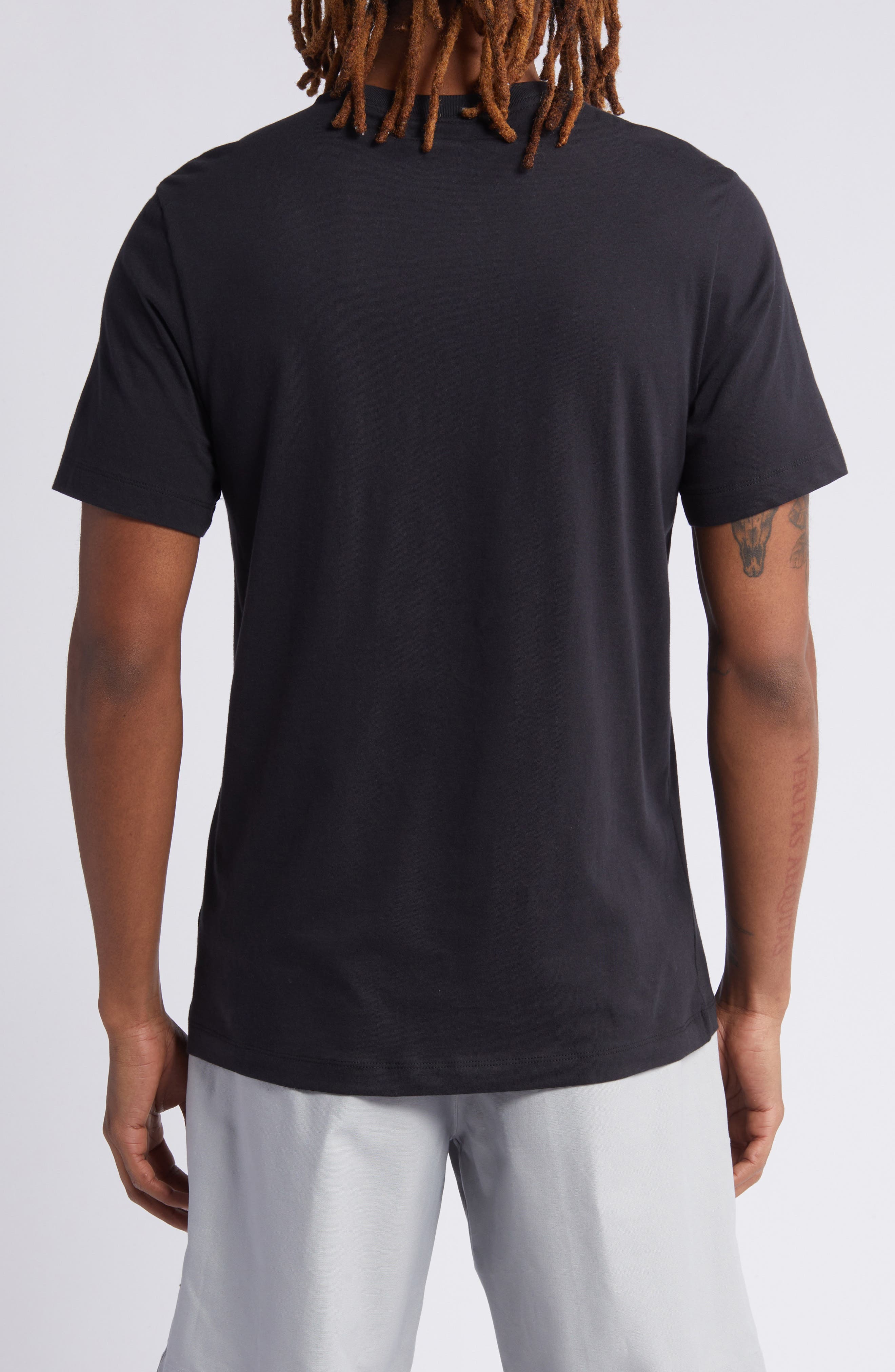 Nike Sportswear Club Crew Neck T-Shirt