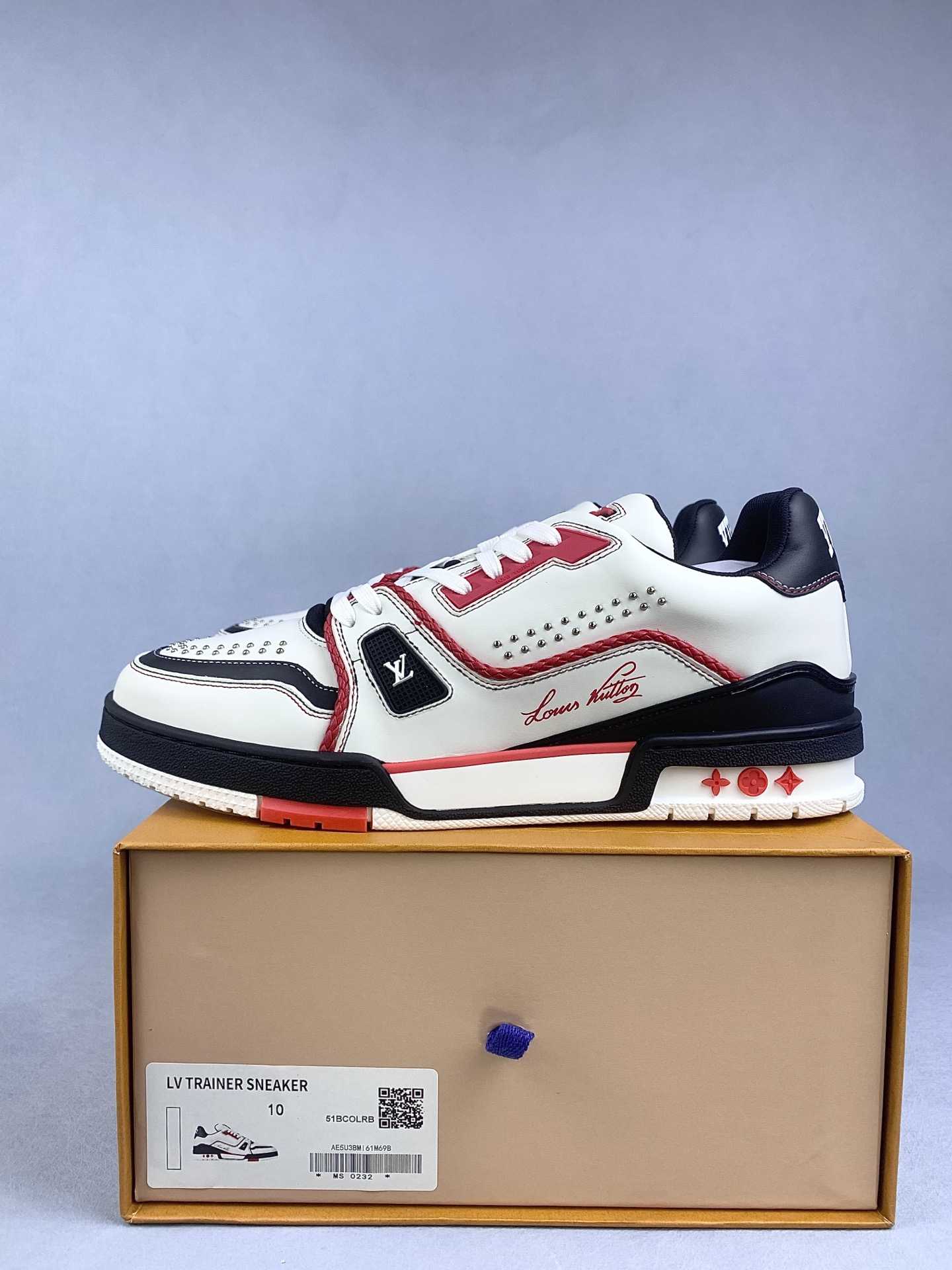 LV Trainer Sneaker