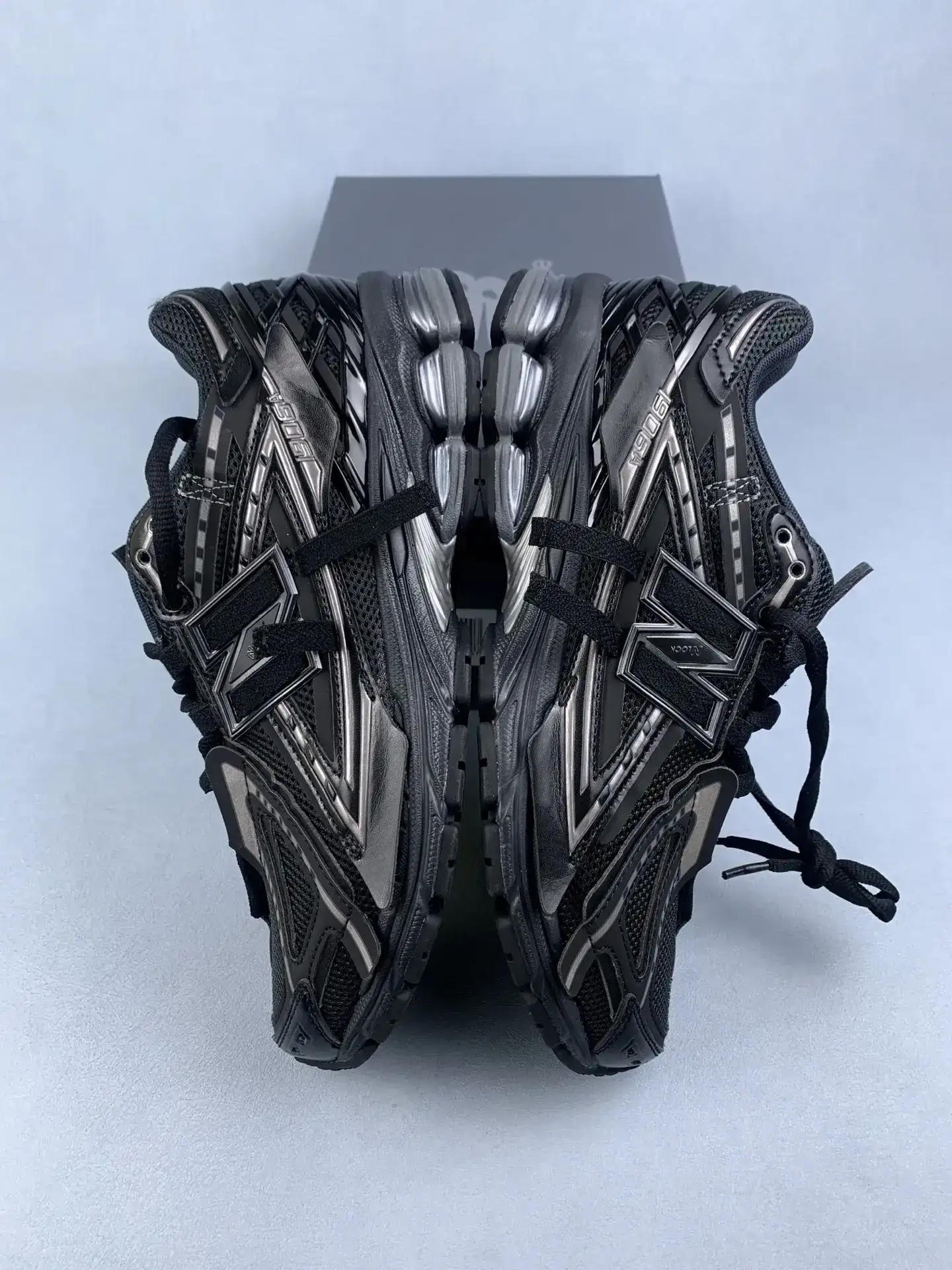 1906A Shoes product photo from LabelPicks