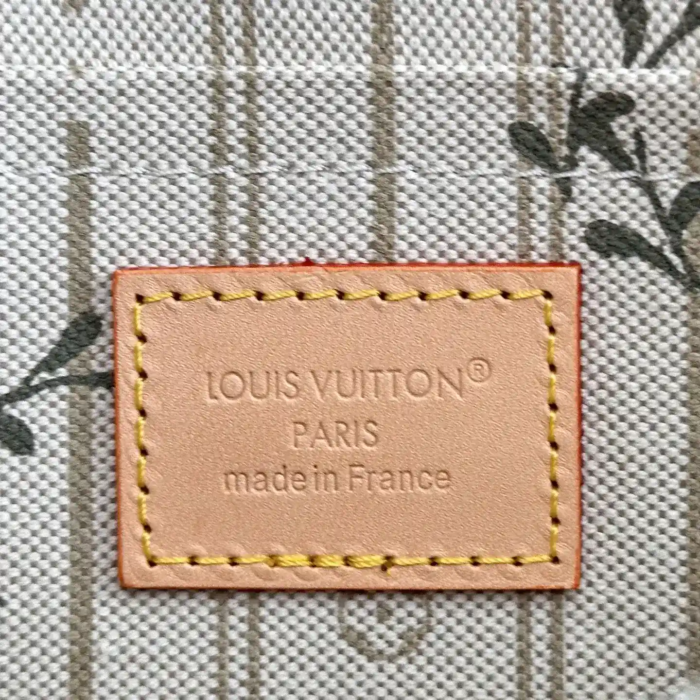 Louis Vuitton Yellow Pochette Crossbody Bag product photo from LabelPicks