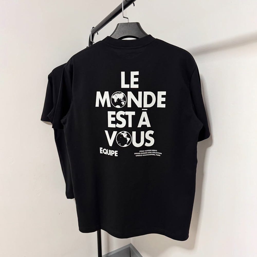 Stylish Letters Print Round Neck T-Shirt