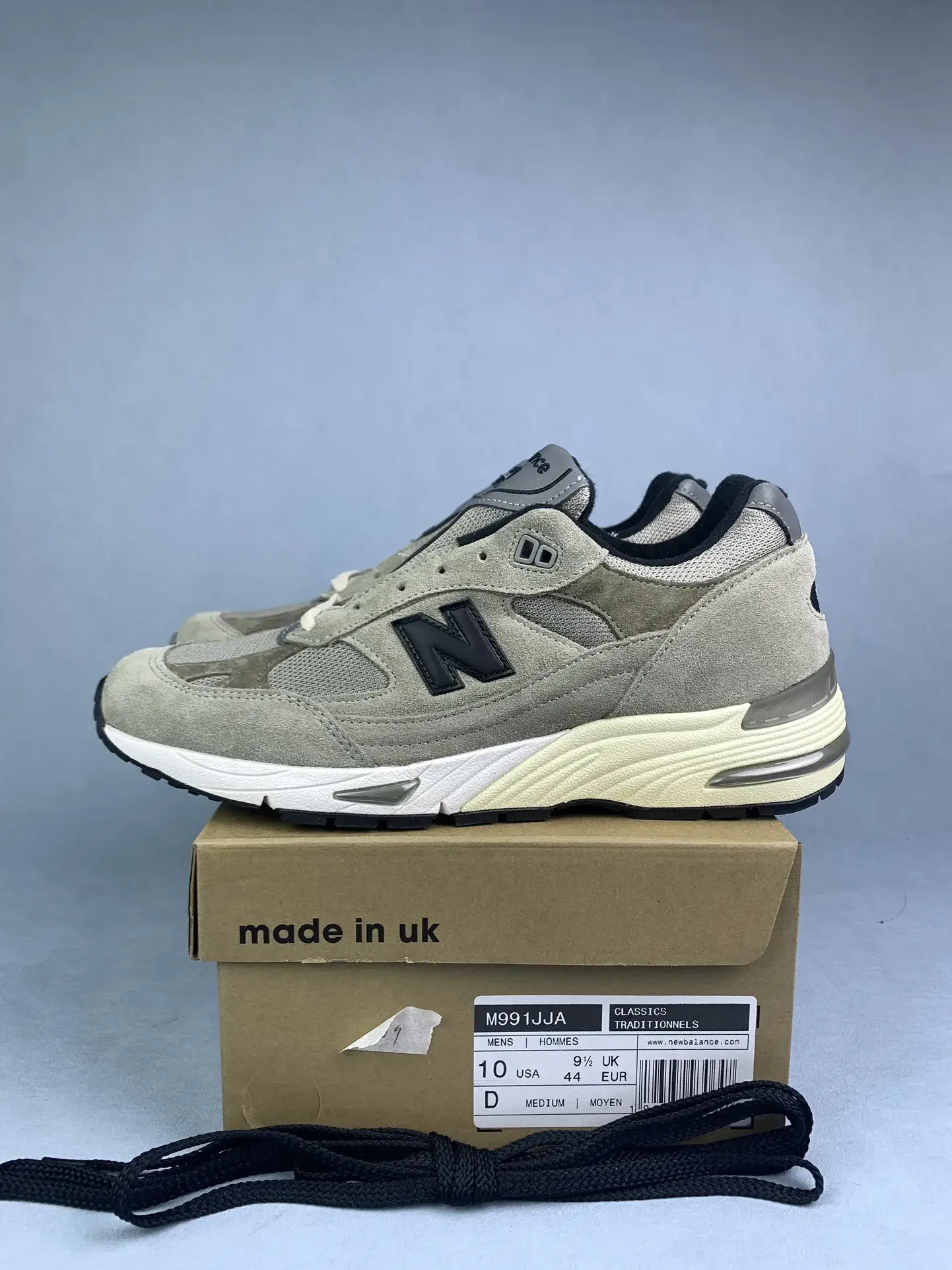 New Balance 991 Shoes product photo from LabelPicks