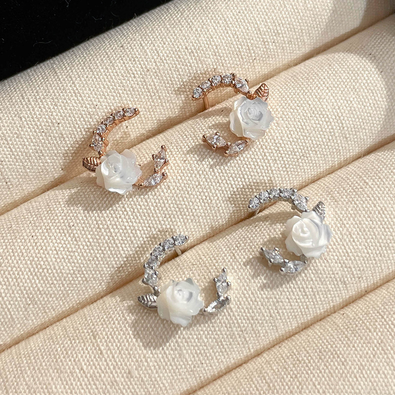Original crescent moon rose earrings for women, crafted from S925 sterling silver, featuring a delicate and unique floral design, offering a sweet and cool style, and exuding a fashionable and elegant aura