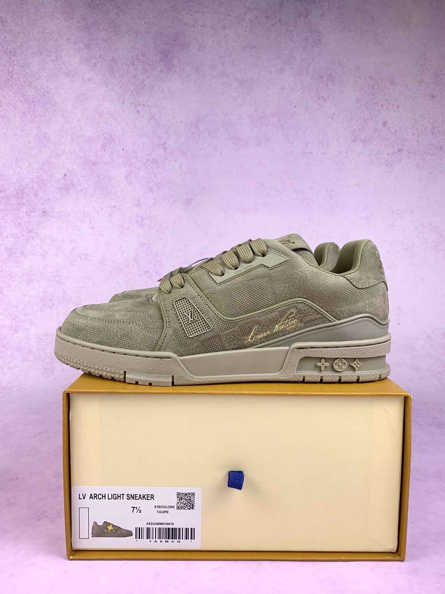 LV Trainer Sneaker