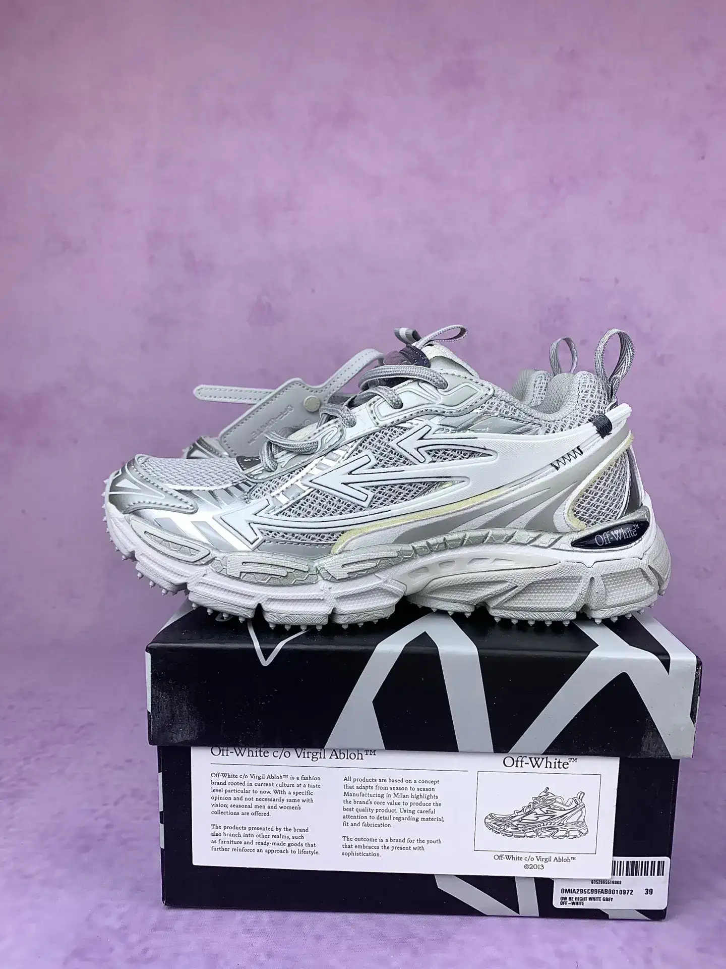Be Right Back Sneakers product photo from LabelPicks