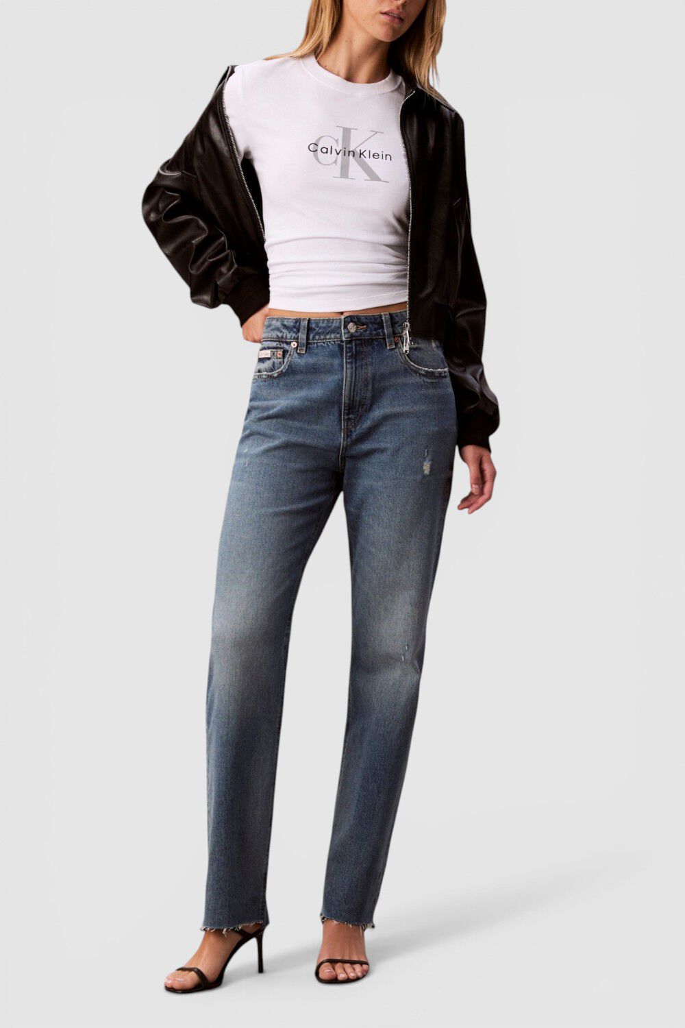 CALVIN KLEIN מכנסי ג'ינס בגזרה ישרה