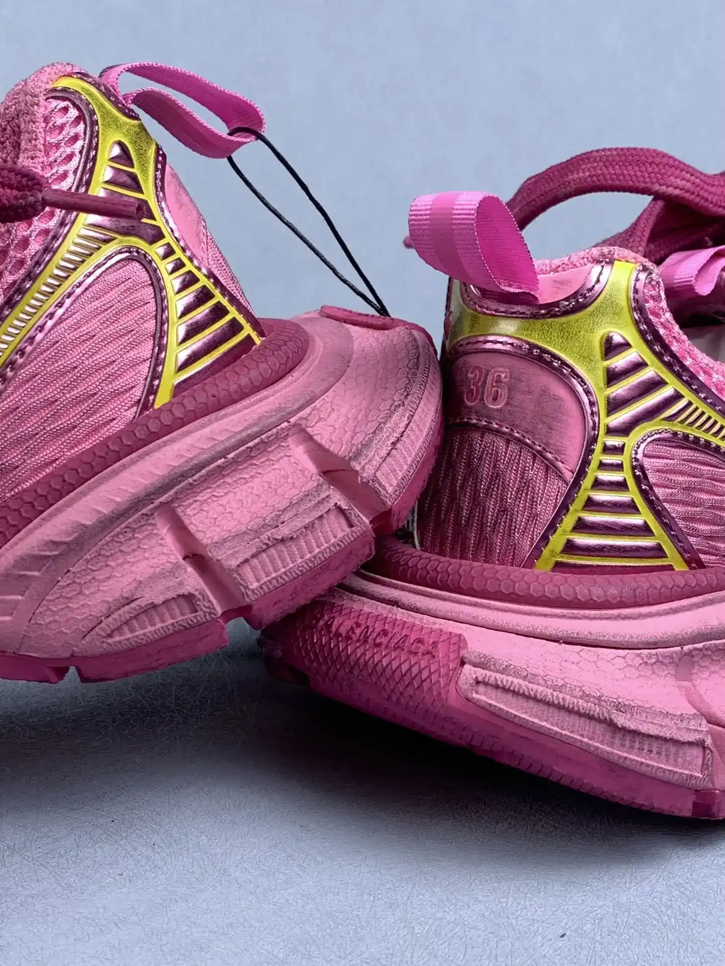 3XL Sneaker in Pink/Yellow product photo from LabelPicks