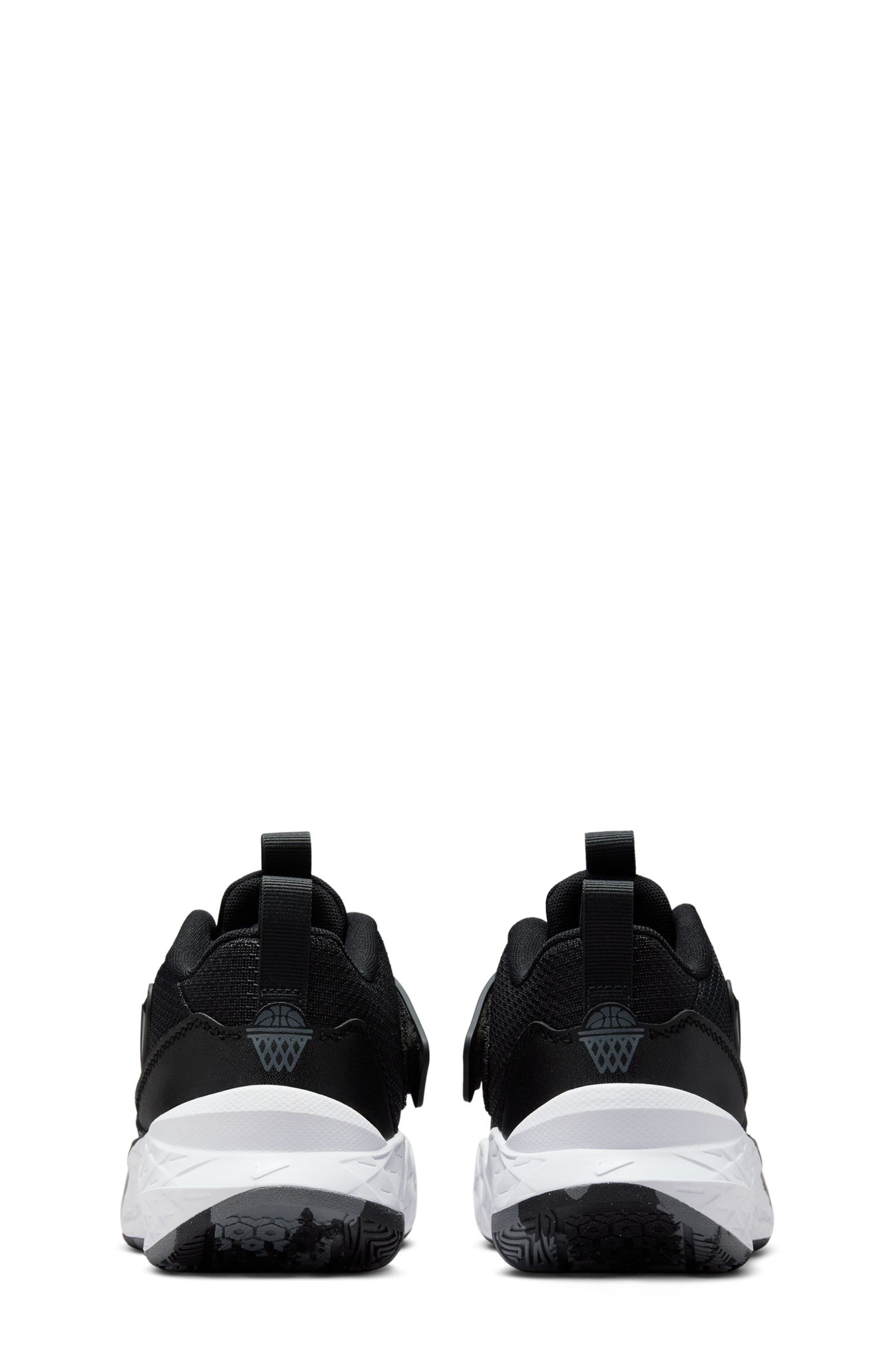 Nike Kids' Team Hustle D 12 Basketball Shoe