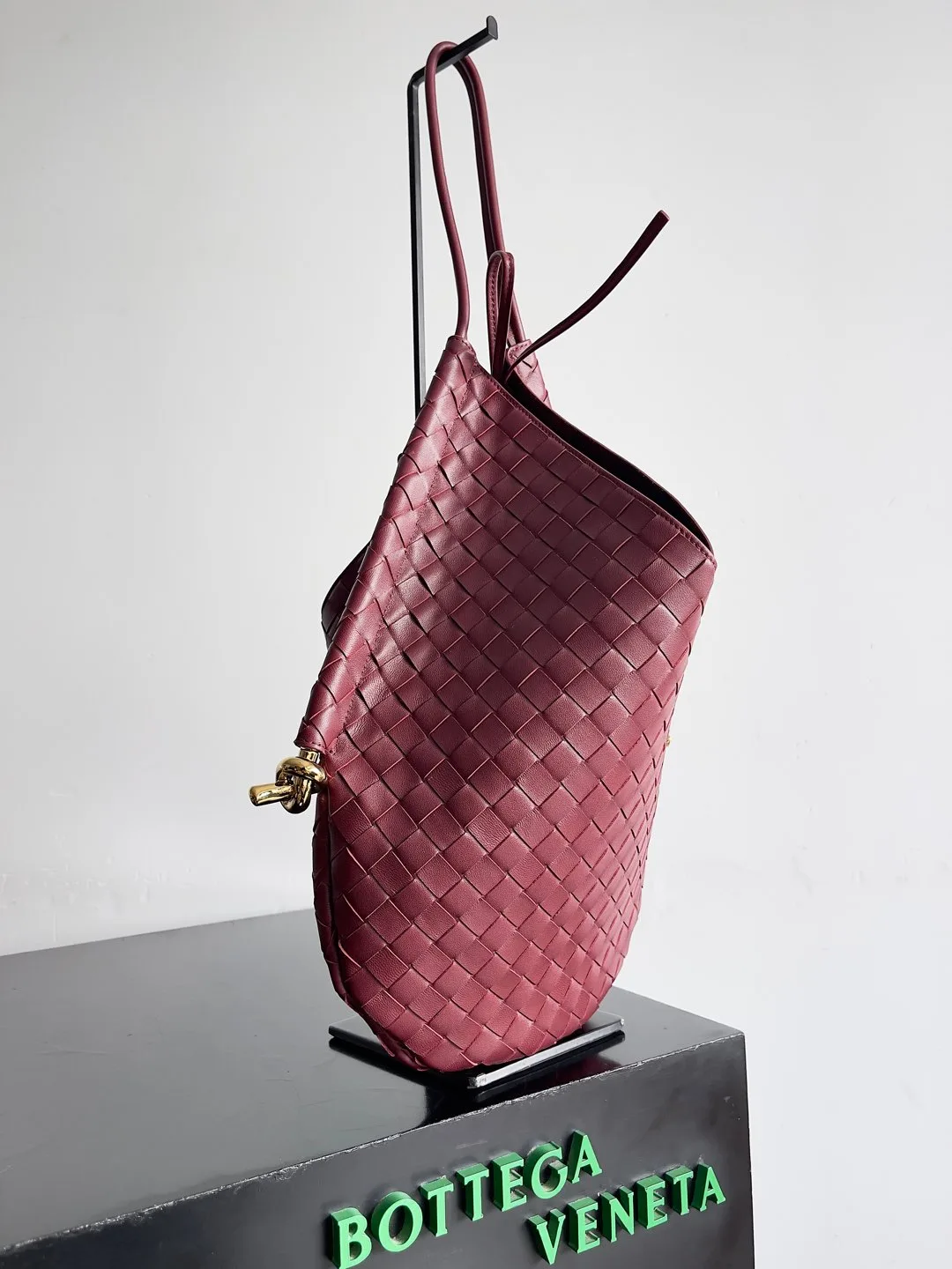 Bottega Veneta Polished Shoulder Bag product photo from LabelPicks