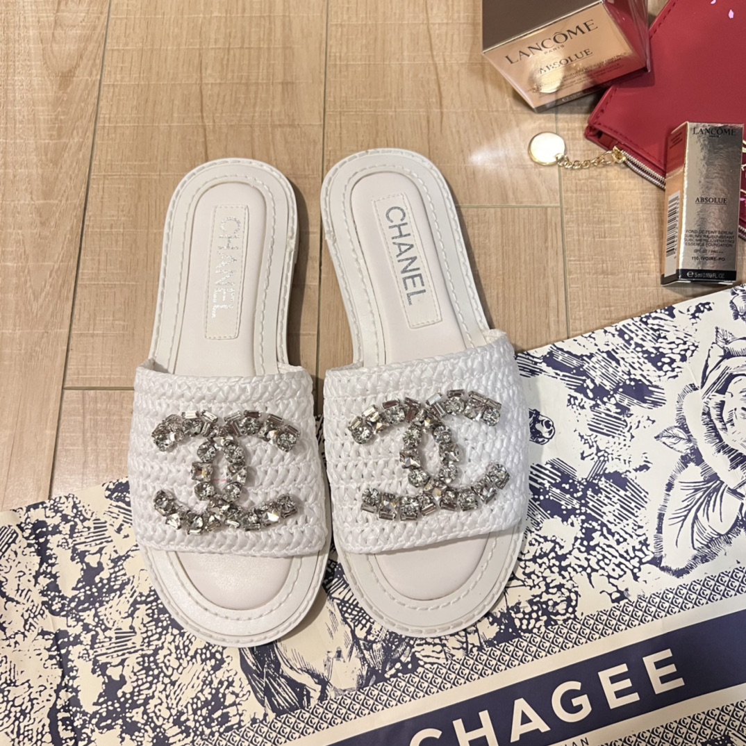 0411 New Breathable Loose Home Couple Logo Slippers