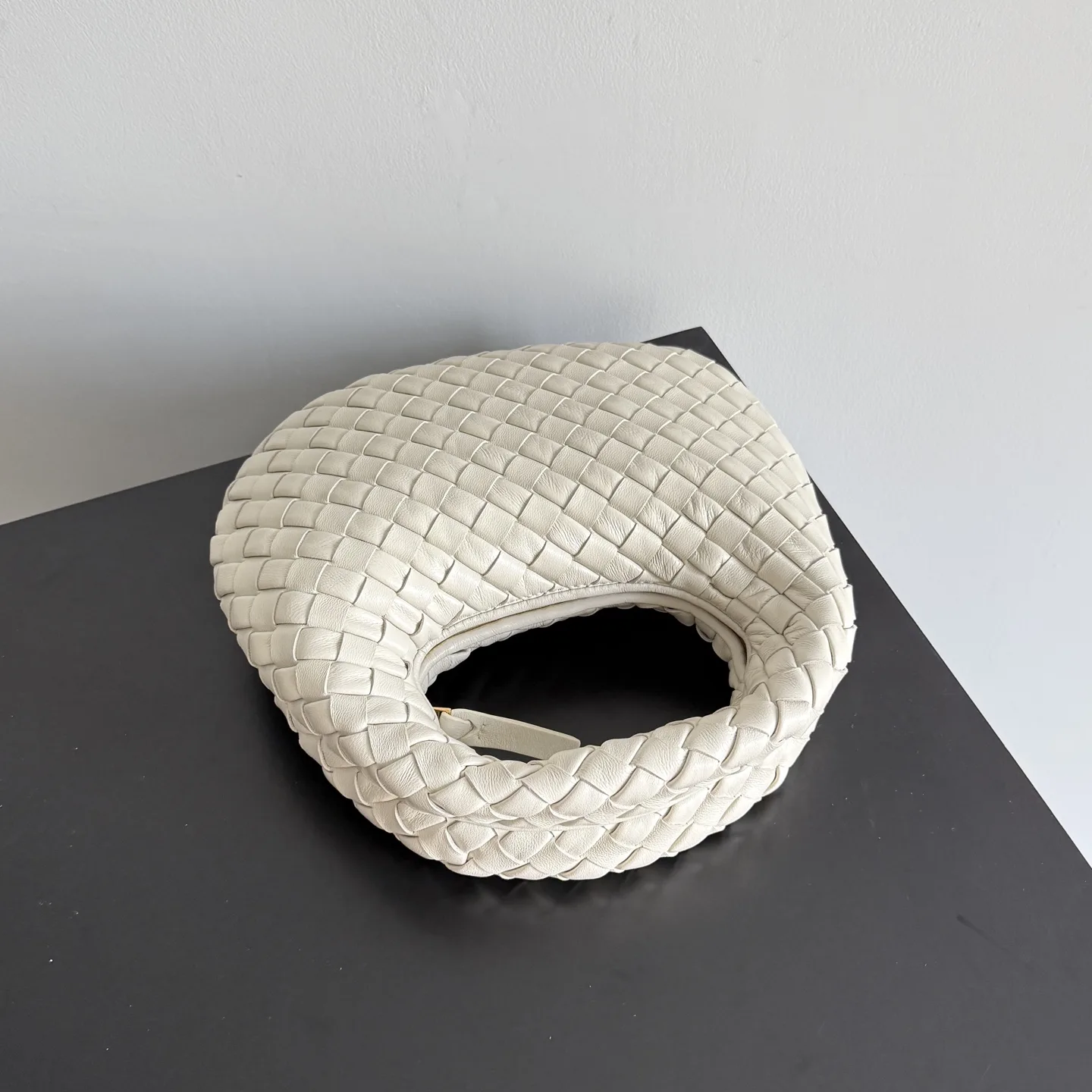Bottega Veneta Pink Intrecciato Woven Leather Hobo Bag product photo from LabelPicks