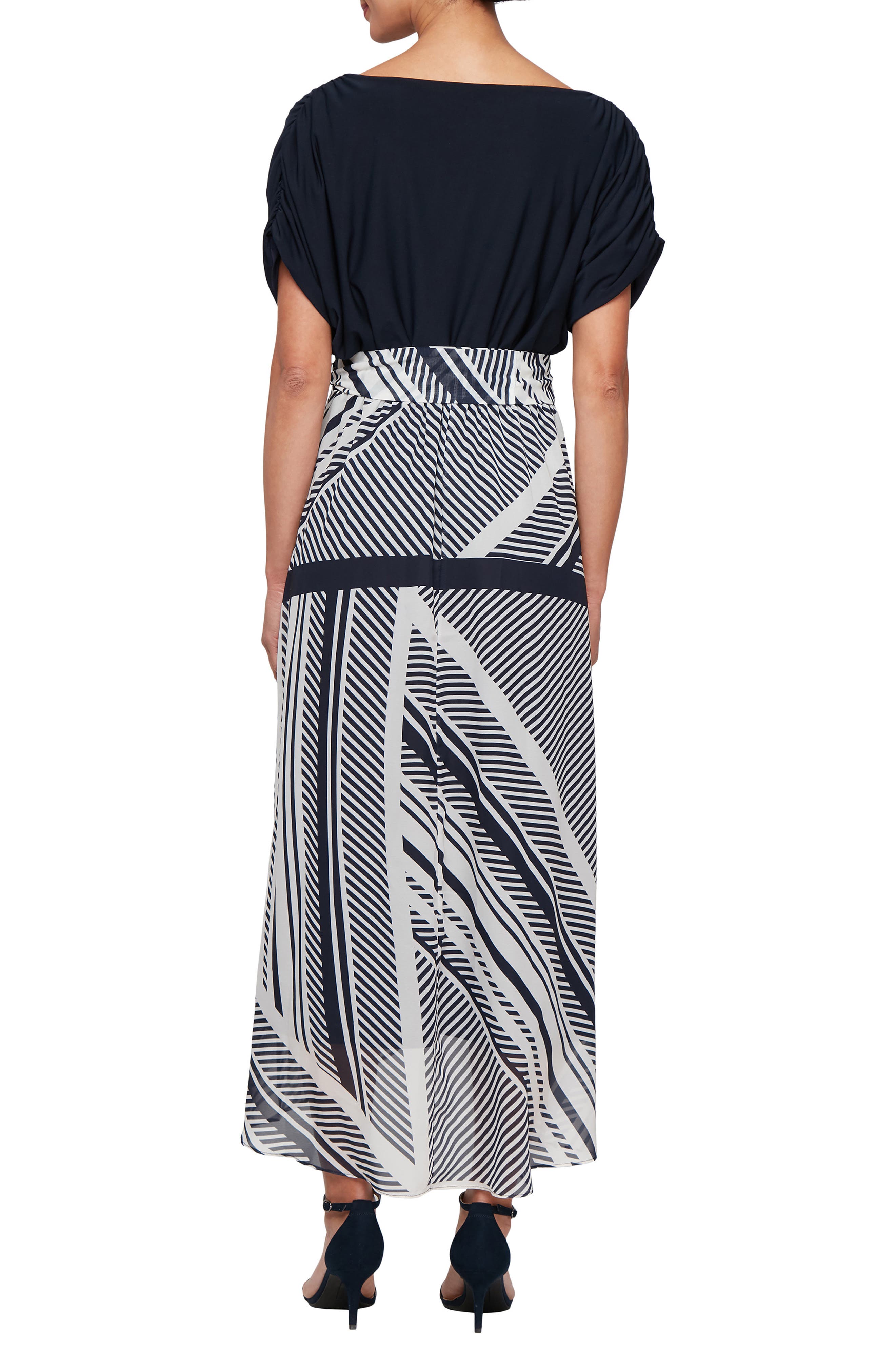 SL FASHIONS Short Sleeve Mixed Media High-Low Dress
