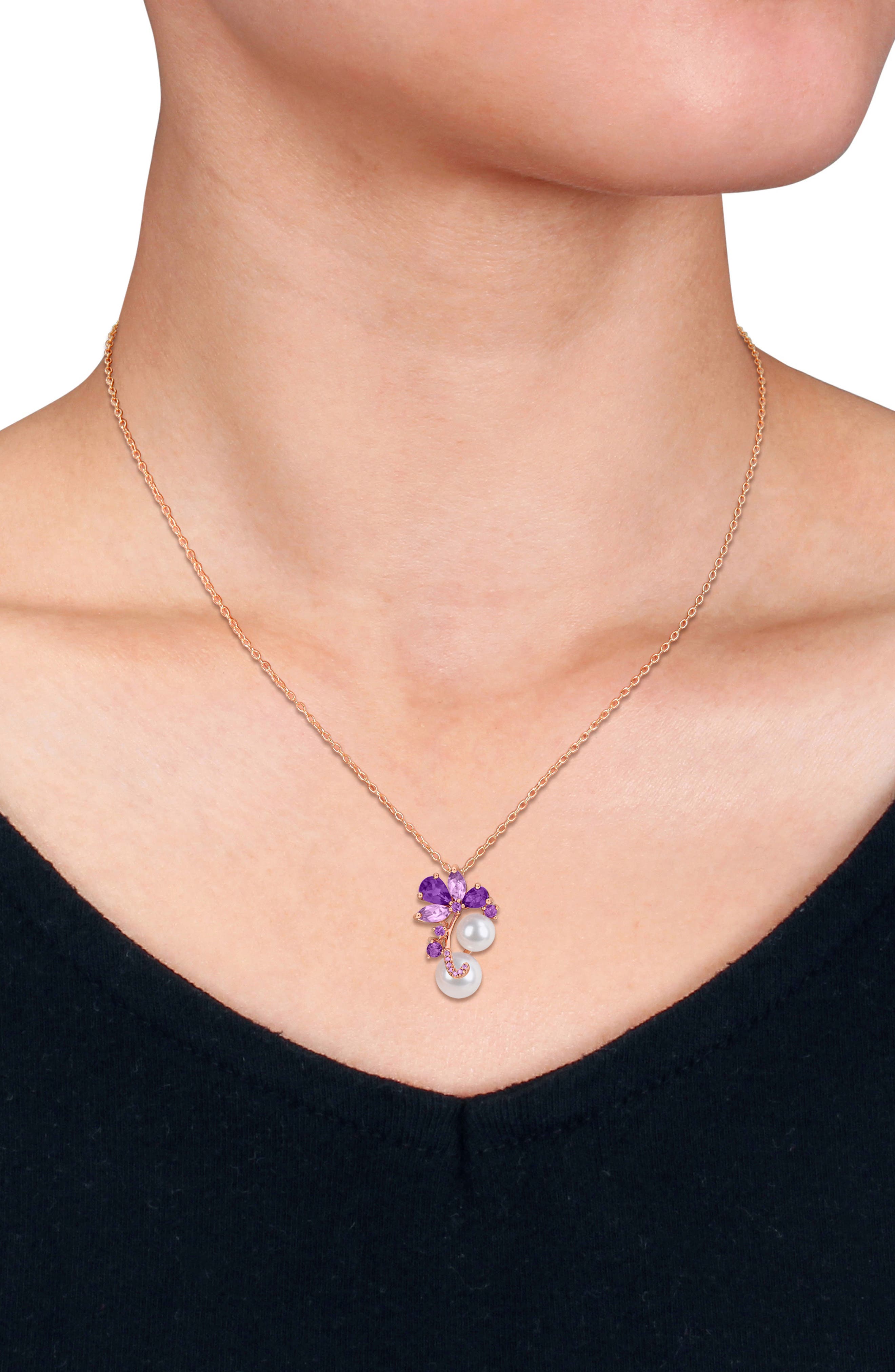 DELMAR 8-9mm Cultured Freshwater Pearl Pendant Necklace