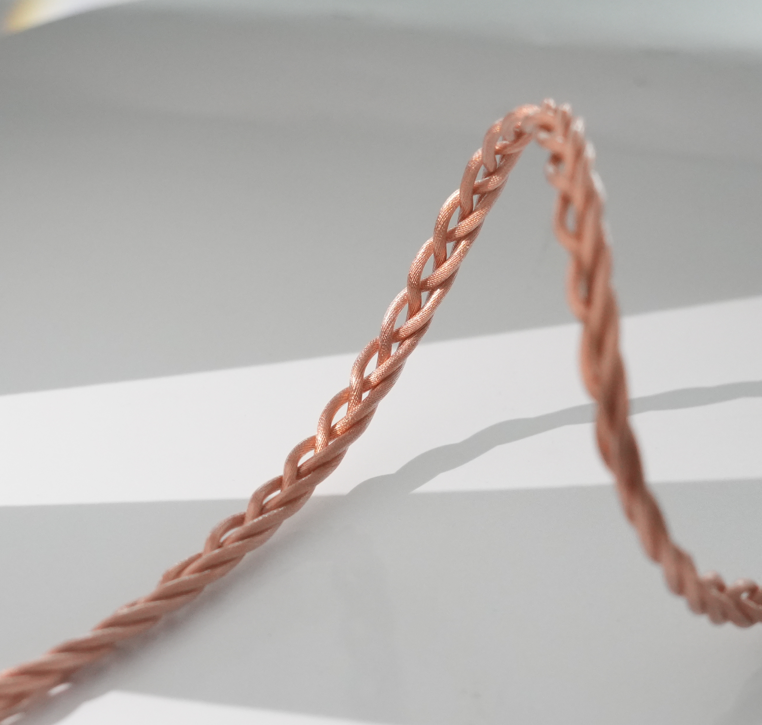 Headphones and headphone cables