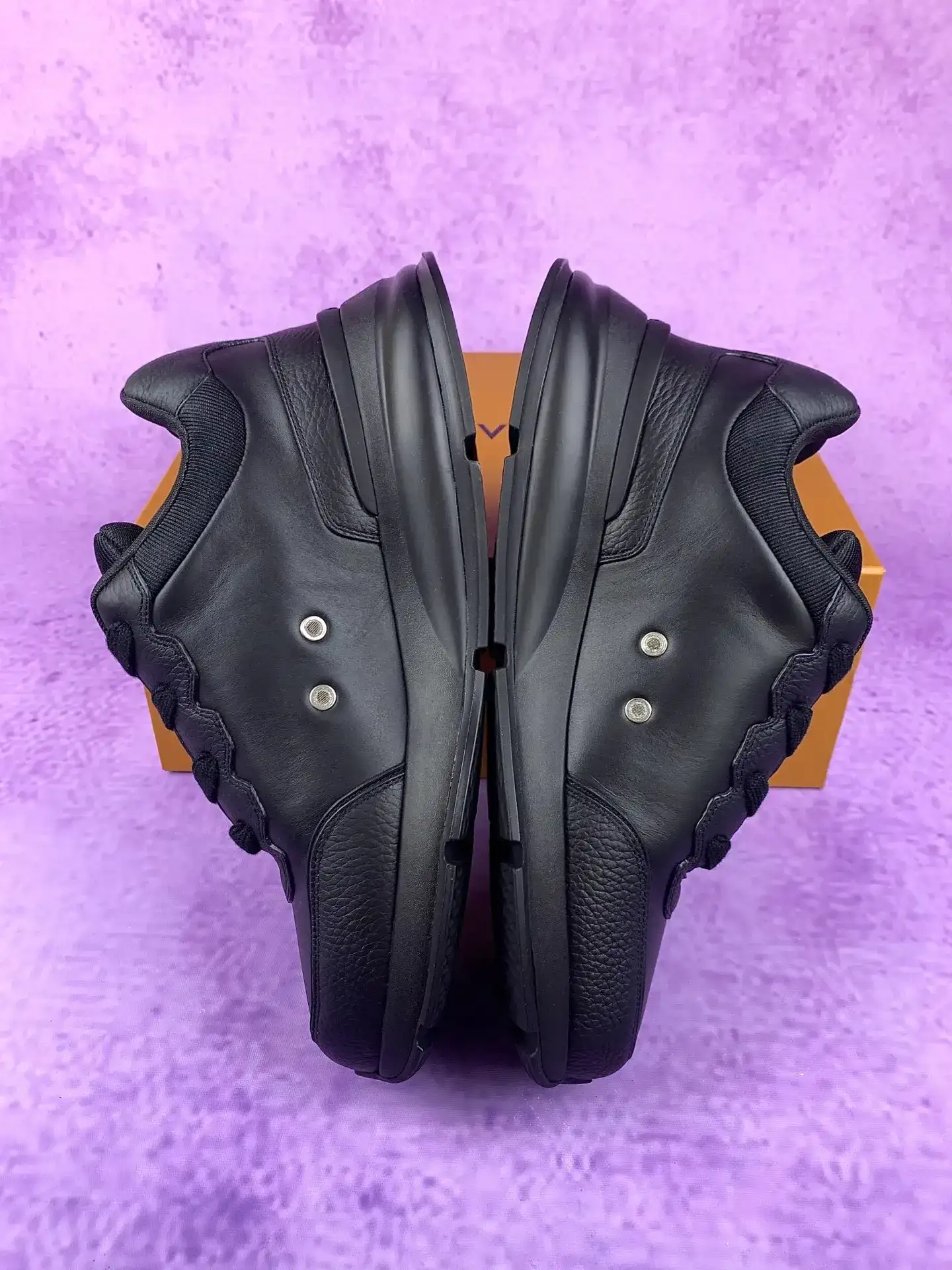 LV Classic Sneaker product photo from LabelPicks