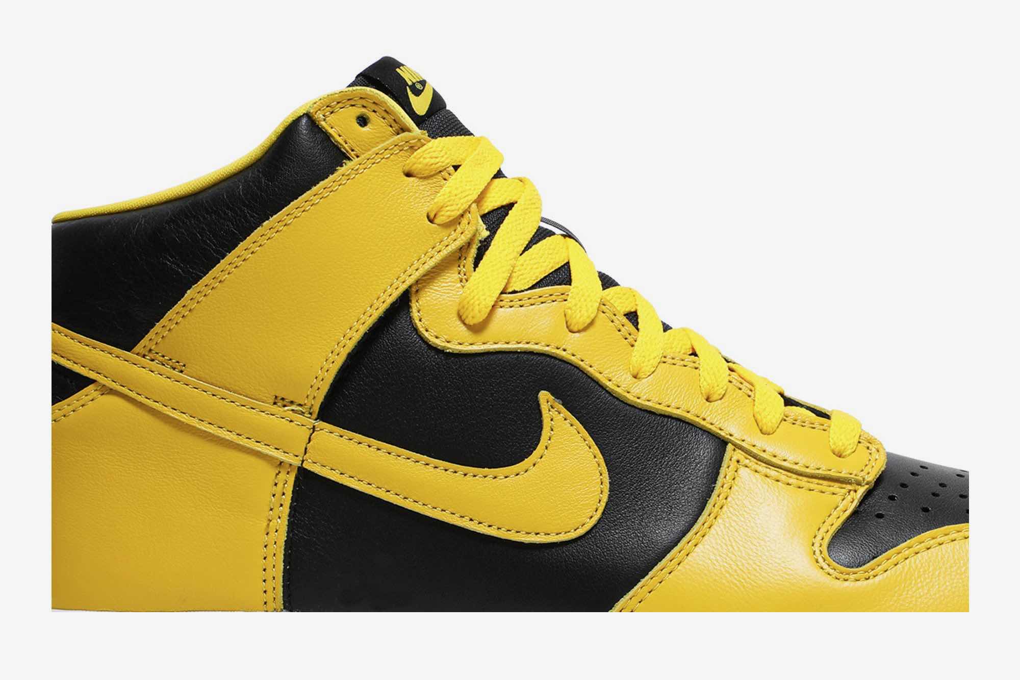 Nike Dunk High SP ‘Iowa’ 2020 CZ8149-002