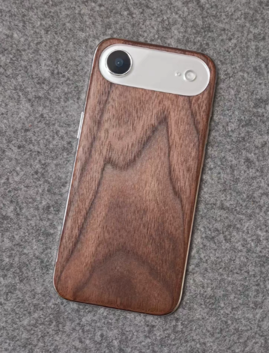 iPhone 17 Air / 17 Pro Max bamboo / Walnut / Cherry wood Case - GreshamTech