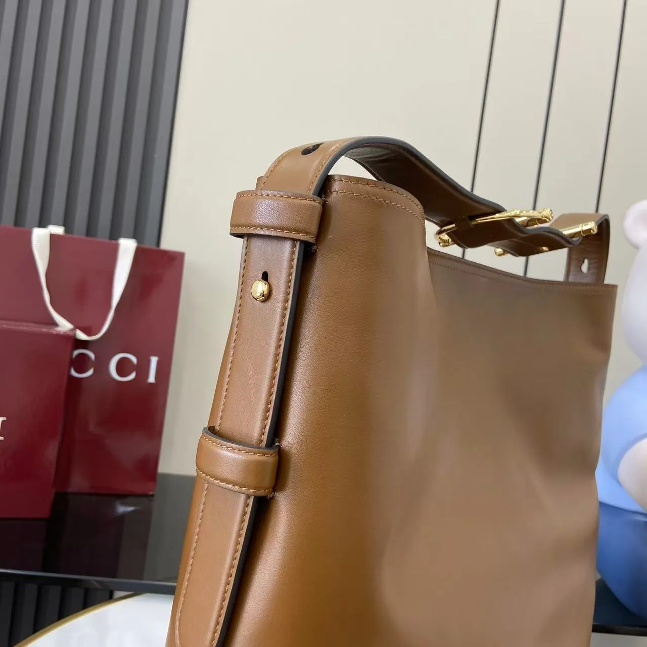 Gucci Brown Smooth Leather Tote Bag product photo from LabelPicks