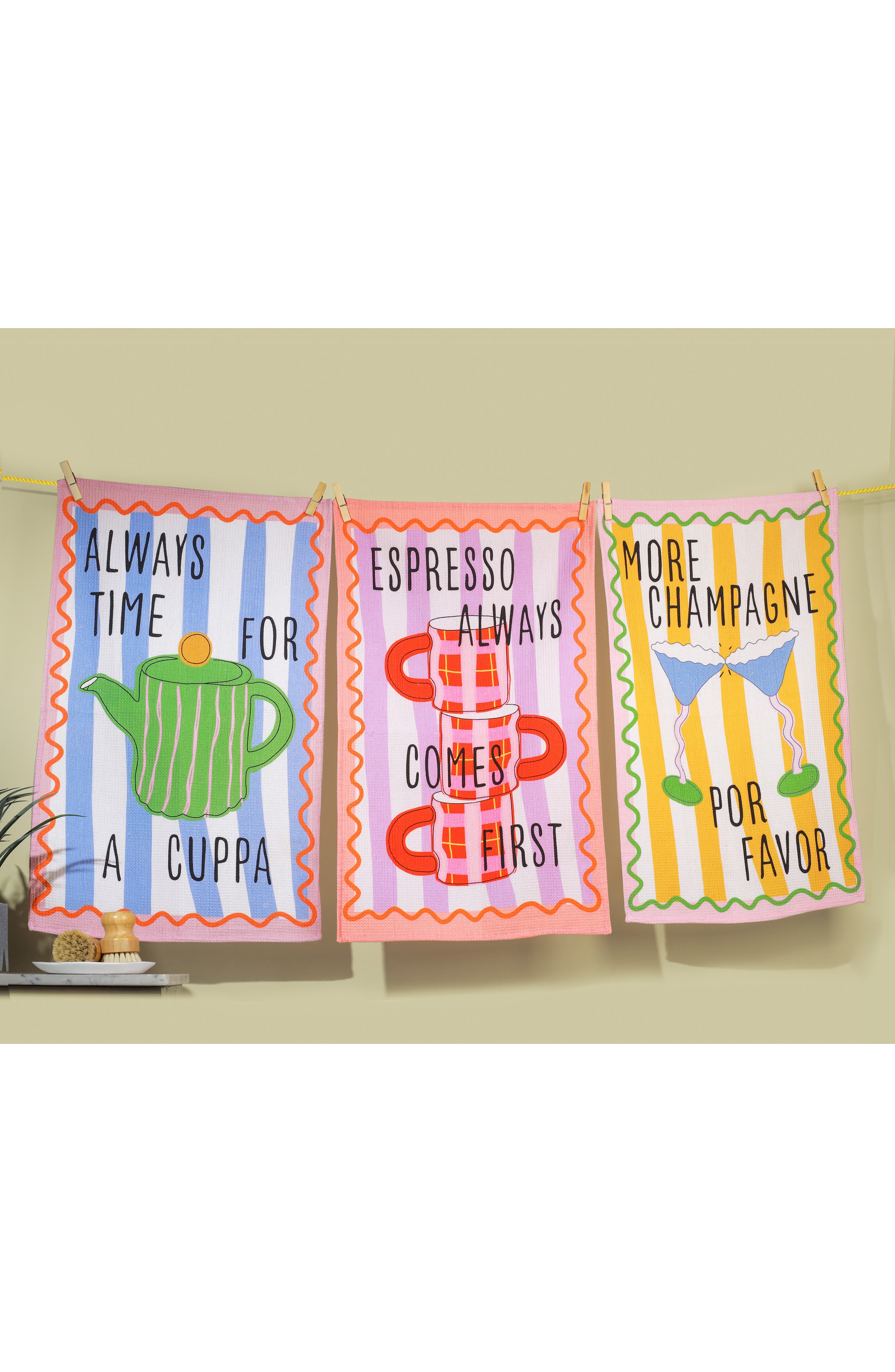 Tiramisu Set of Three Convivial Beverage Kitchen Towels