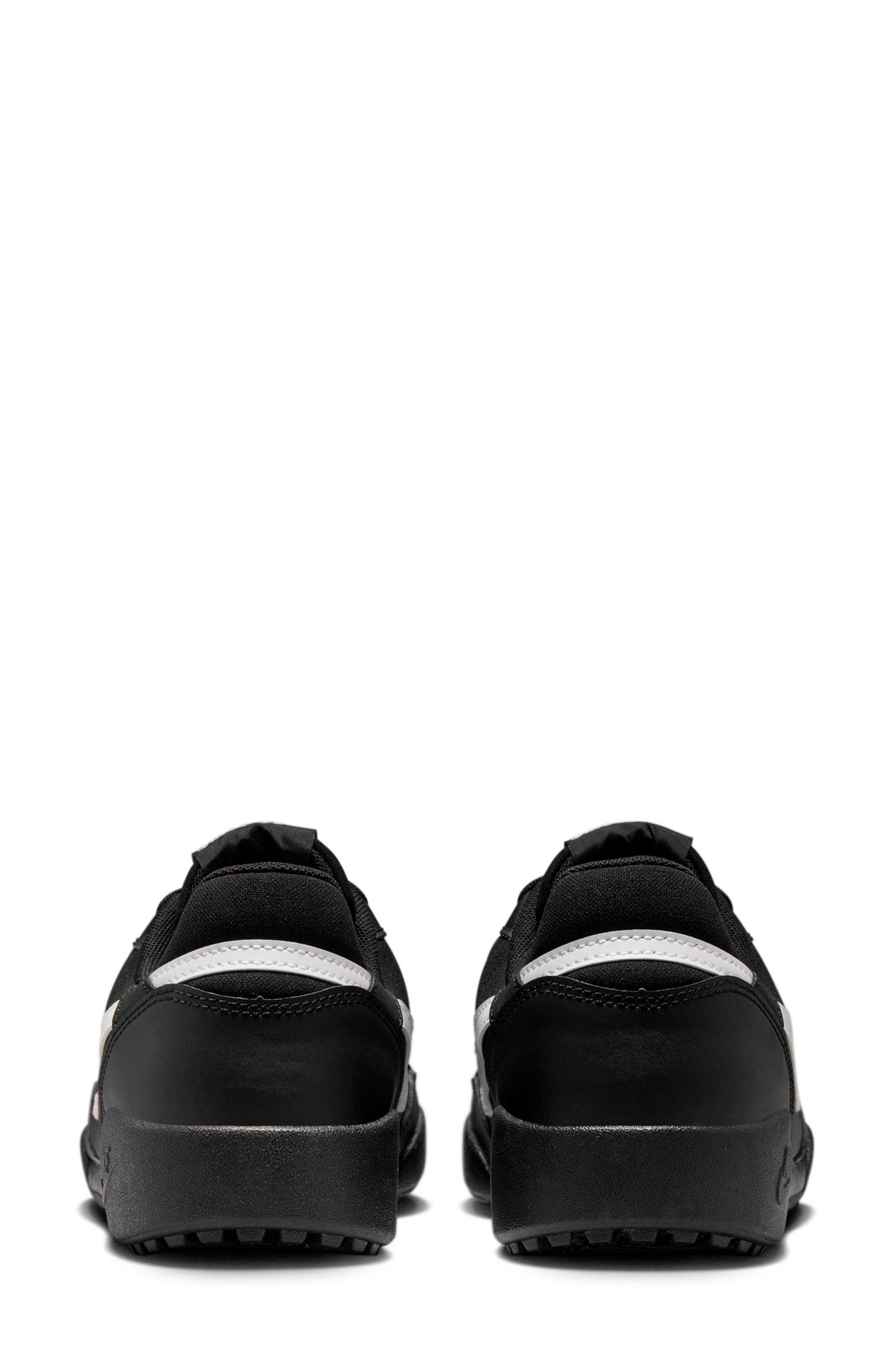 Nike Terra Manta Sneaker