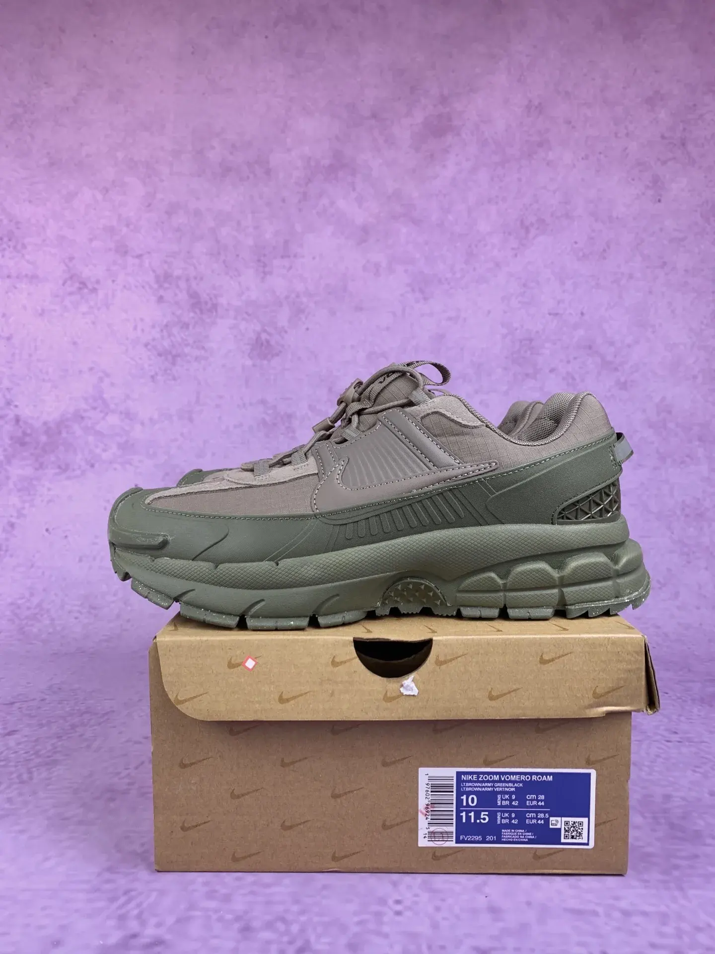 Nike Zoom Vomero Roam Shoes product photo from LabelPicks