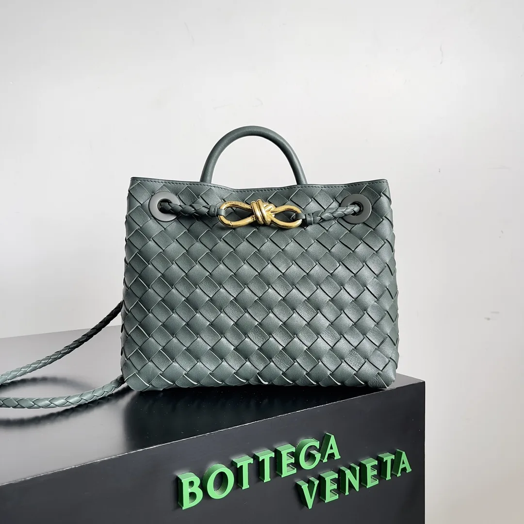 Bottega Veneta White Andiamo Intrecciato Woven Leather Top Handle Bag product photo from LabelPicks