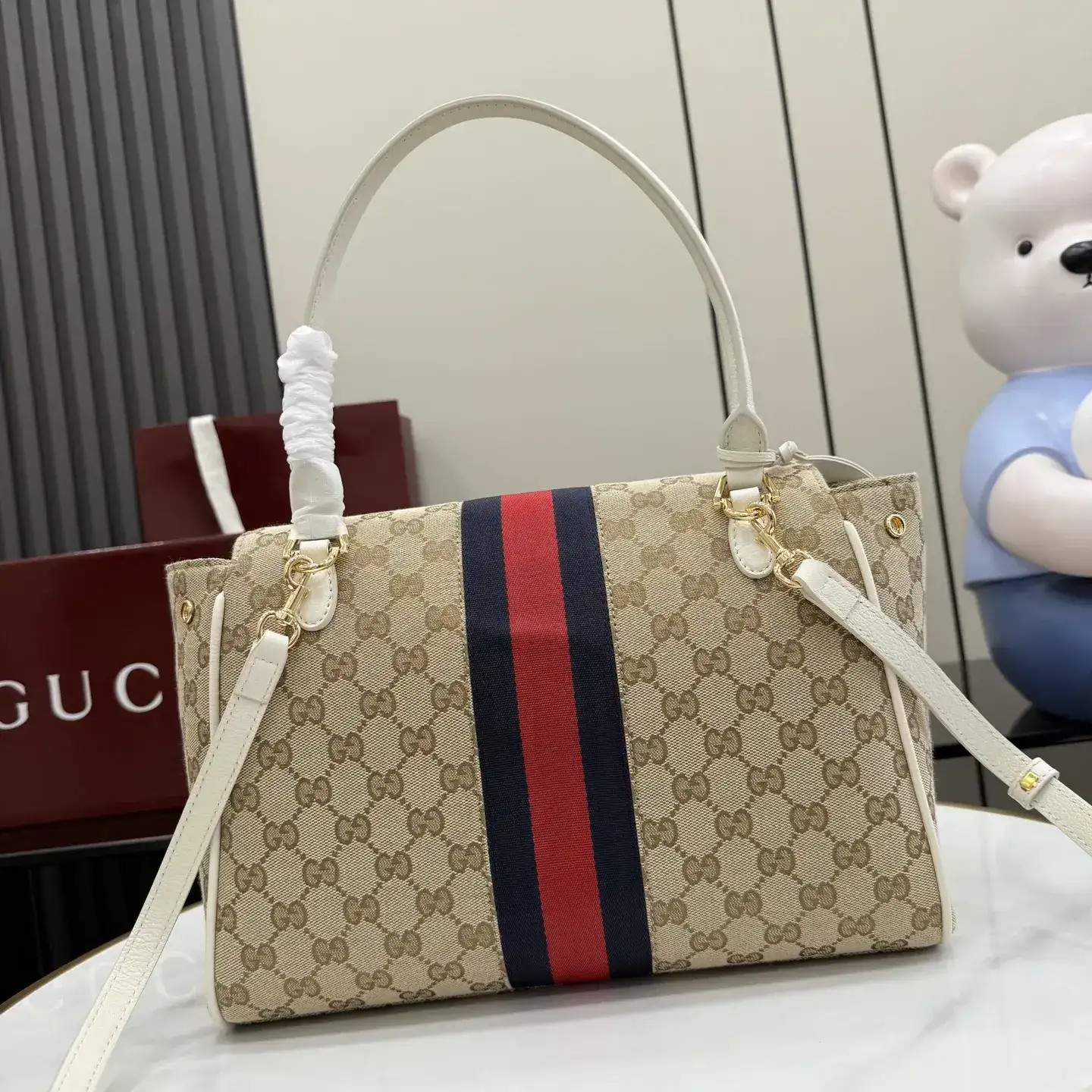 Gucci White Top Handle Bag product photo from LabelPicks
