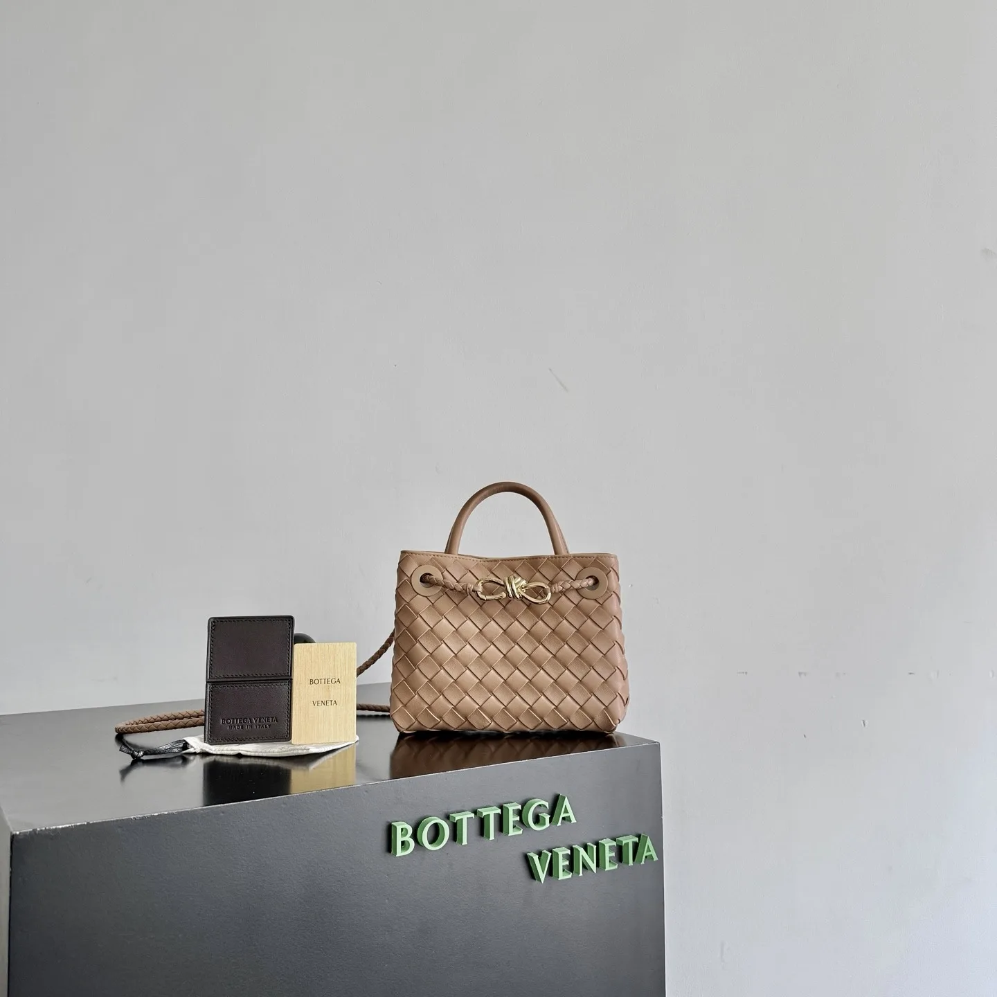Bottega Veneta Intrecciato Woven Leather Andiamo Top Handle Bag product photo from LabelPicks