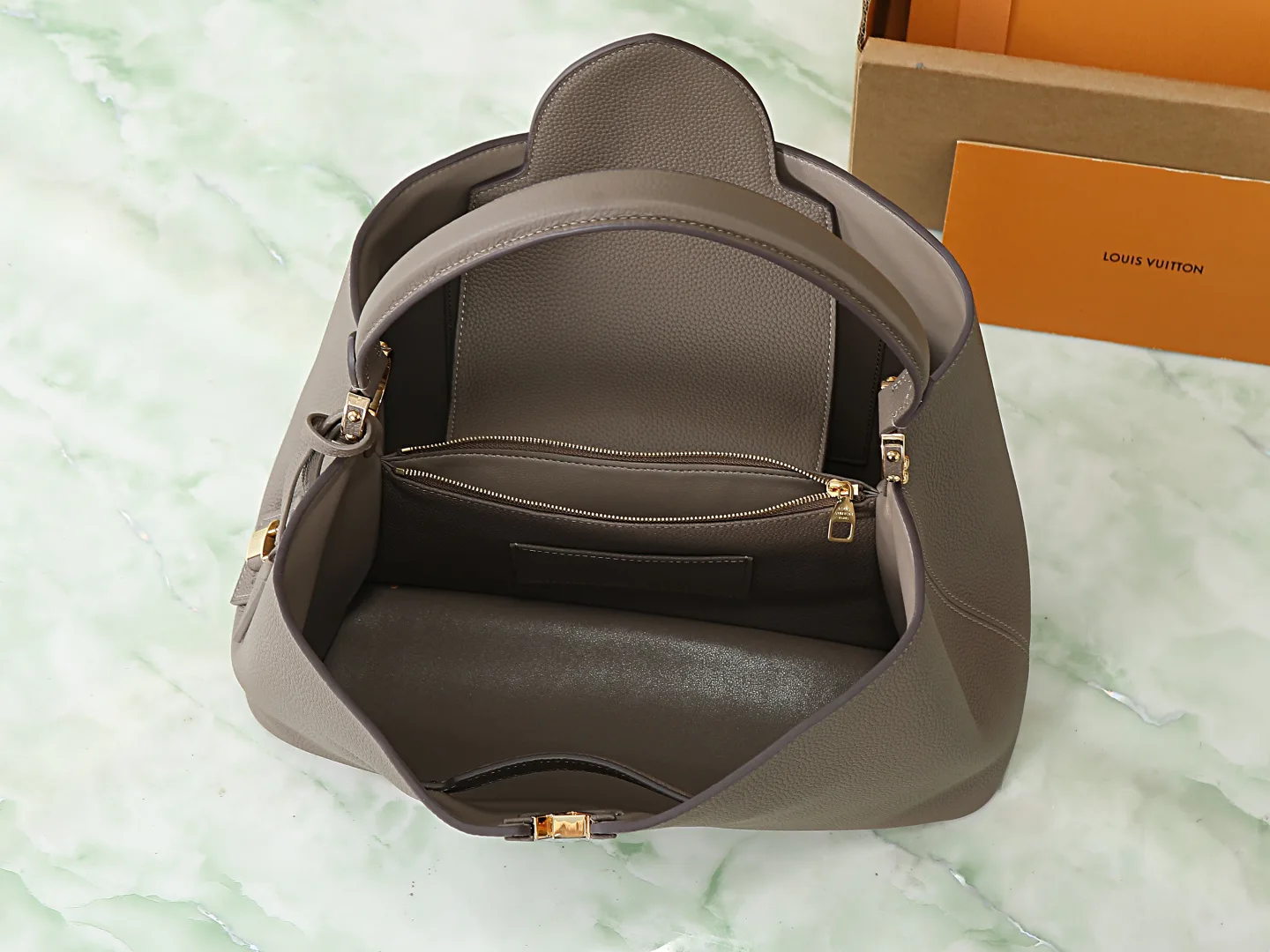 Louis Vuitton Calfskin Capucines Top Handle Bag product photo from LabelPicks