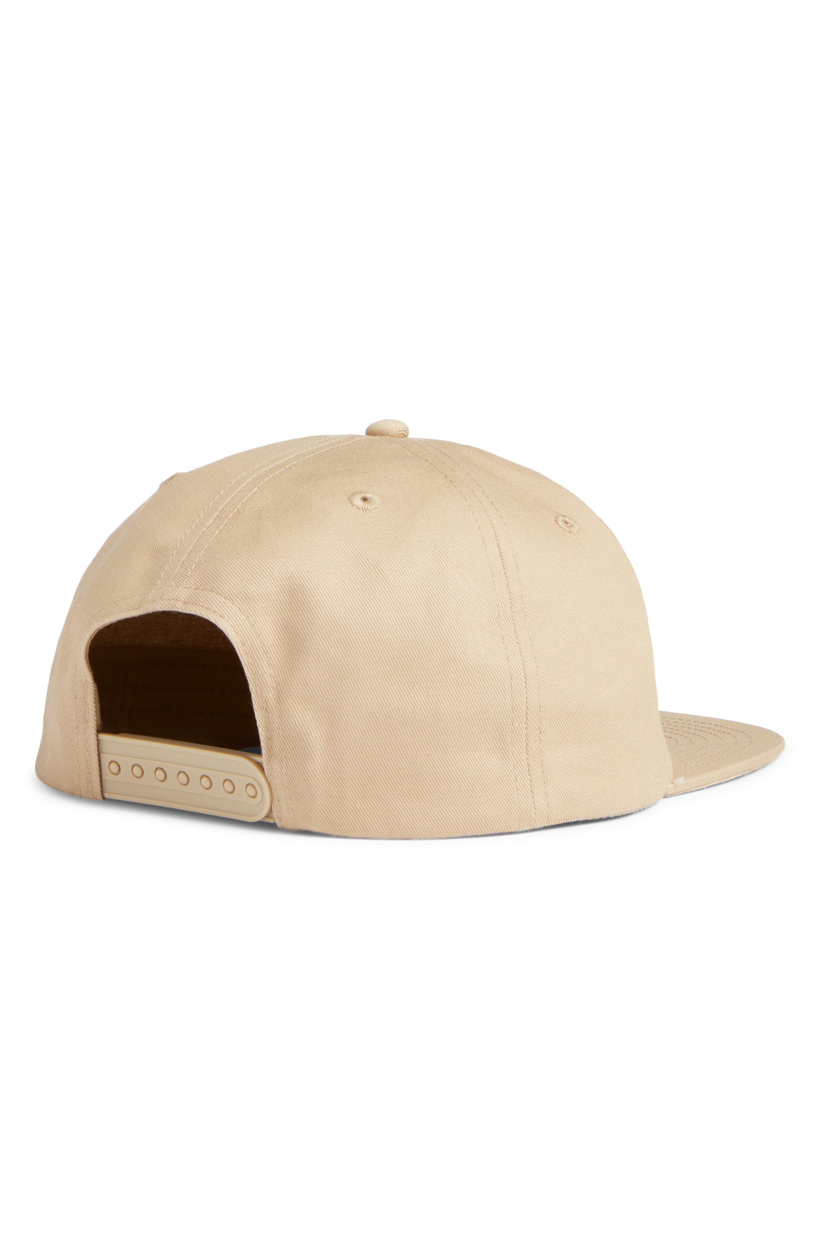 SANTO STUDIO Thugs Need Hugs Baseball Cap