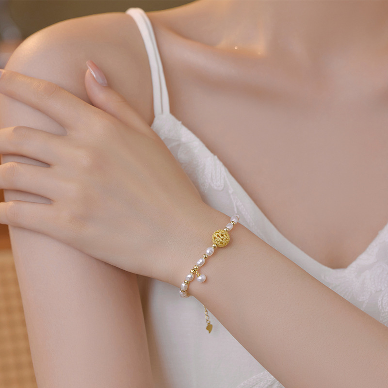 S925 sterling silver Ruyi flower pendant pearl bracelet, a new Chinese-style, traditional Chinese design, and elegant, delicate jewelry