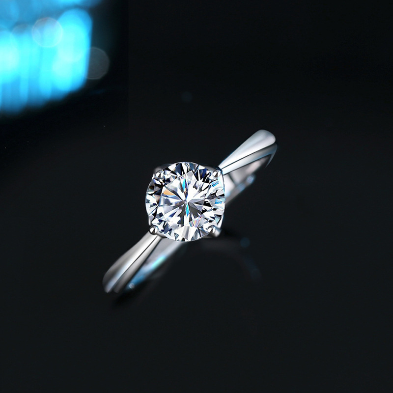 New moissanite ring, sterling silver, 50 points, with a simple, fashionable, and elegant design, featuring a simulated moissanite stone