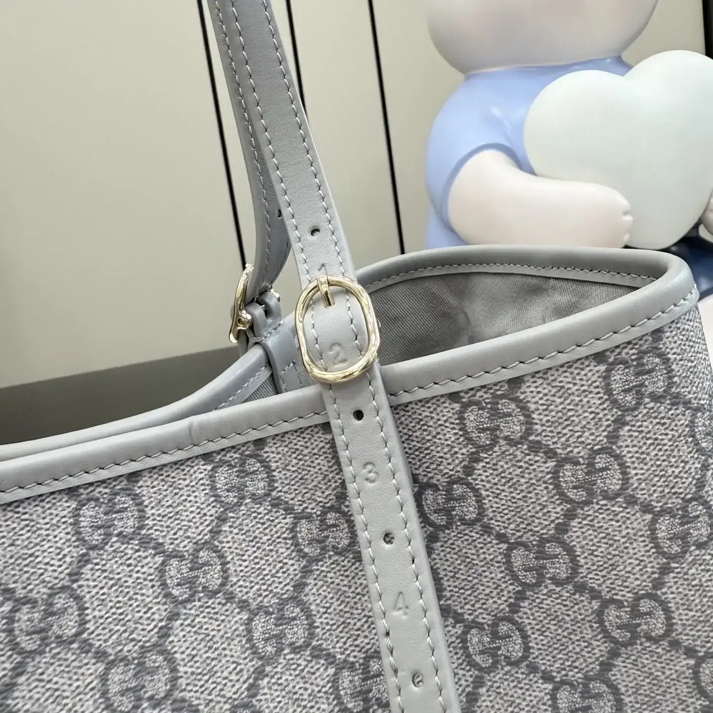 Gucci Generation Tote Bag product photo from LabelPicks