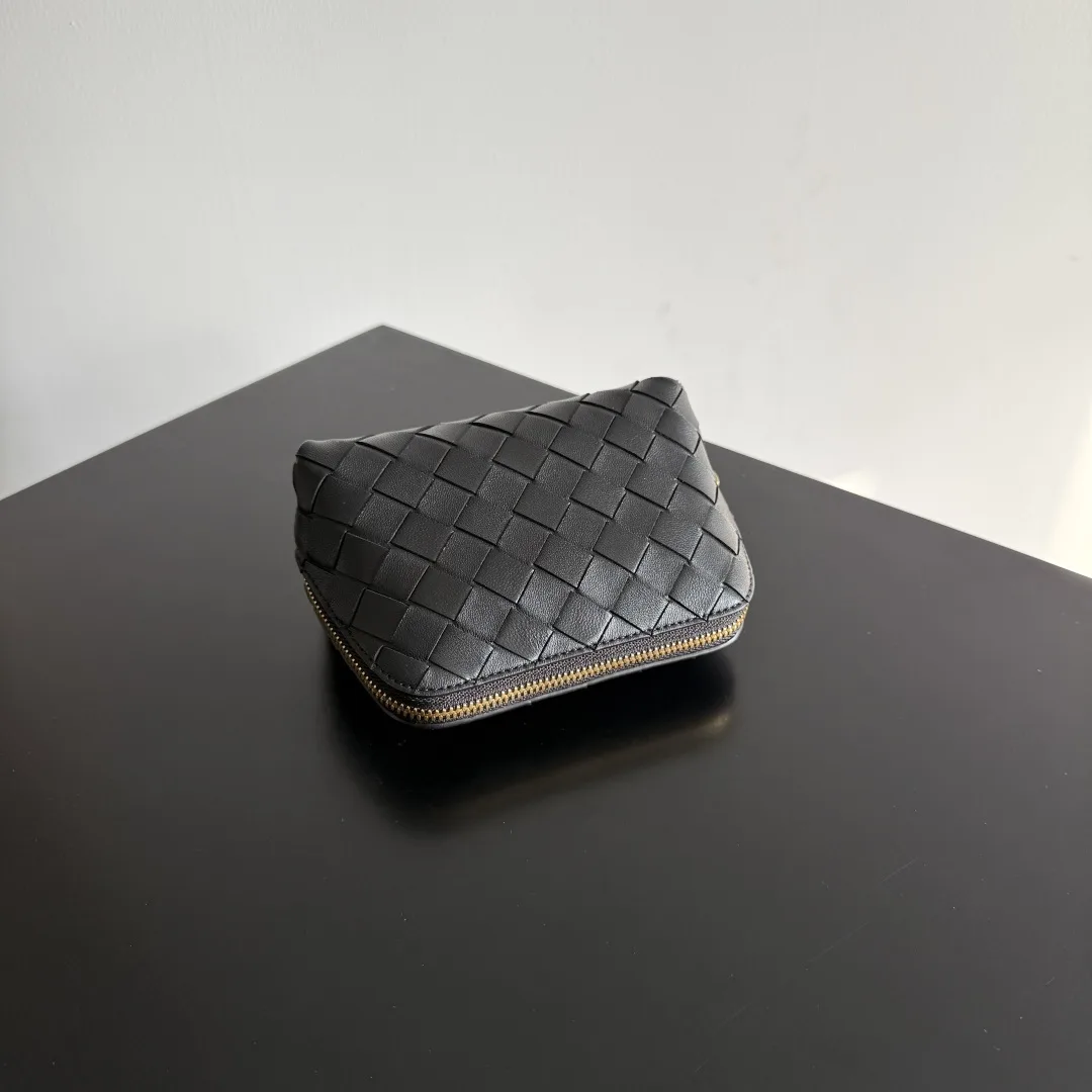 Bottega Veneta Pink Intrecciato Woven Leather Top Handle Bag product photo from LabelPicks