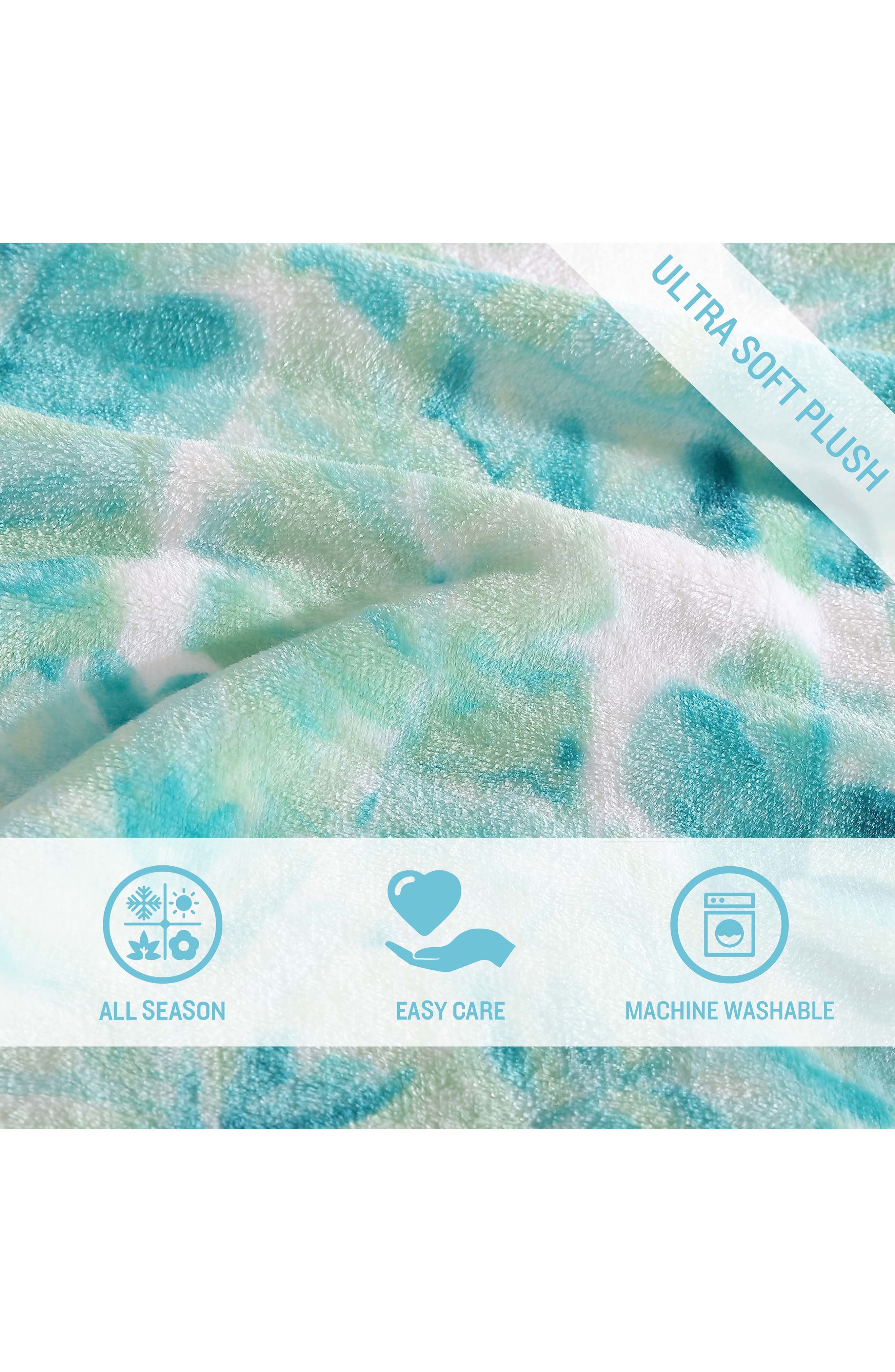 Tommy Bahama Weekend Throw Blanket
