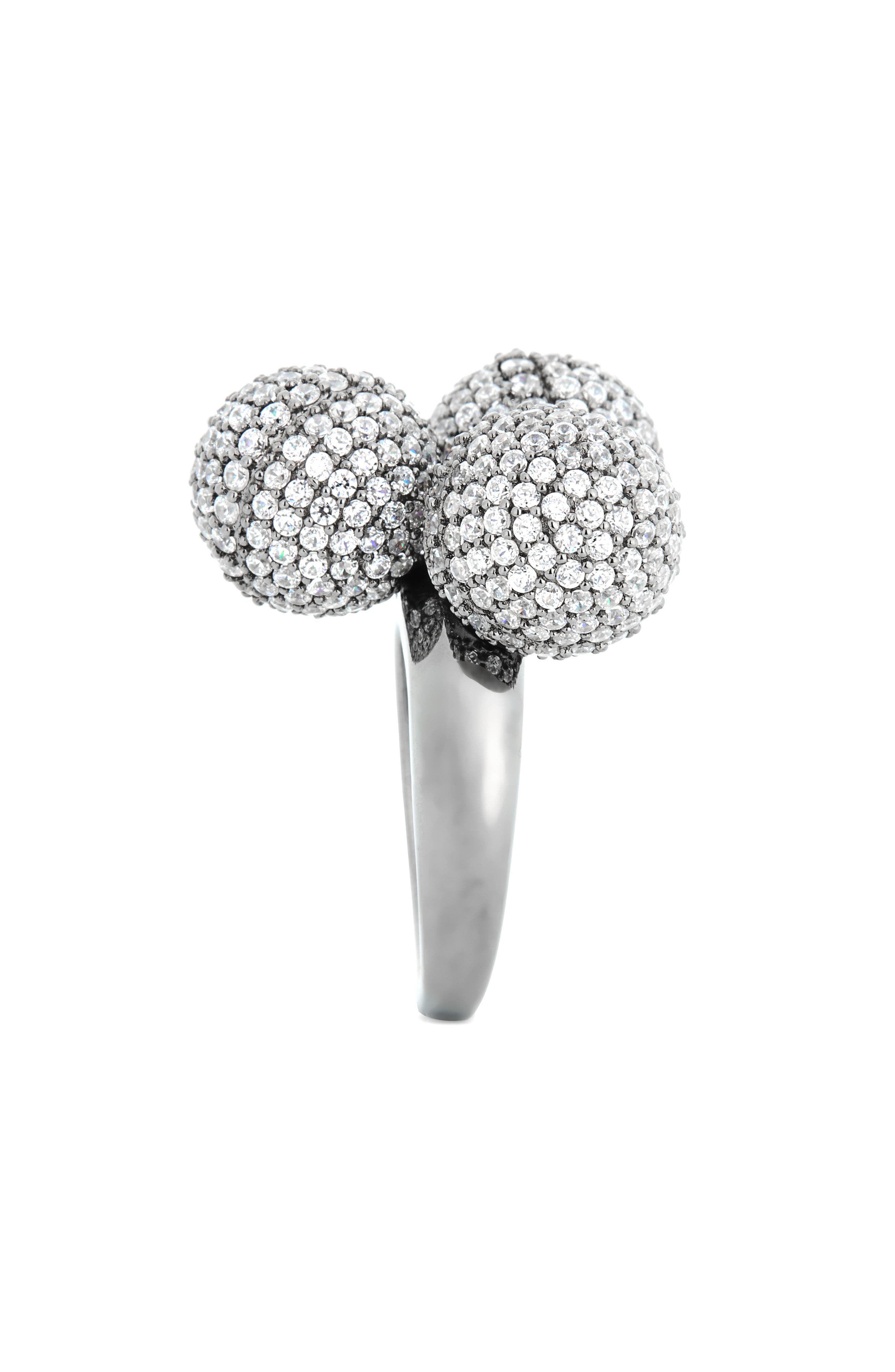 SUZY LEVIAN Triple Threat Cubic Zirconia Ring