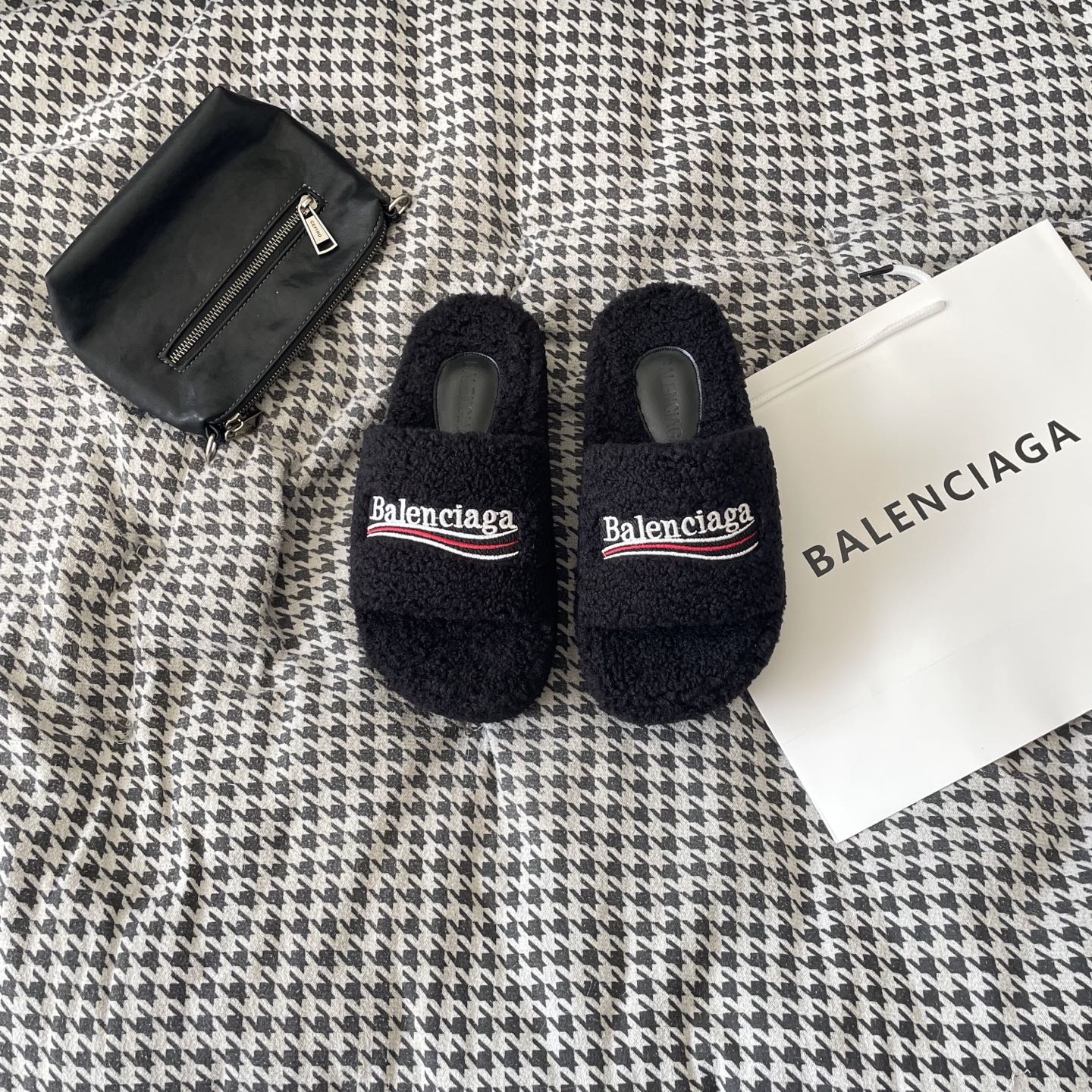 0406 casual logo cotton slippers