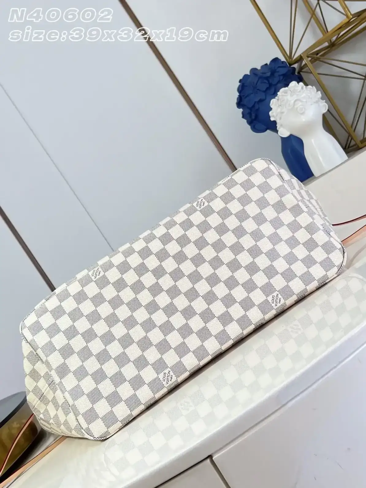 Louis Vuitton Calfskin Neverfull Tote Bag product photo from LabelPicks