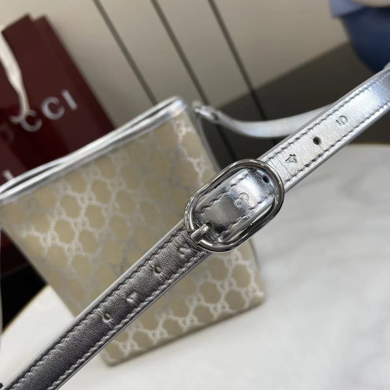 Gucci Soft-Structured Bucket Bag product photo from LabelPicks