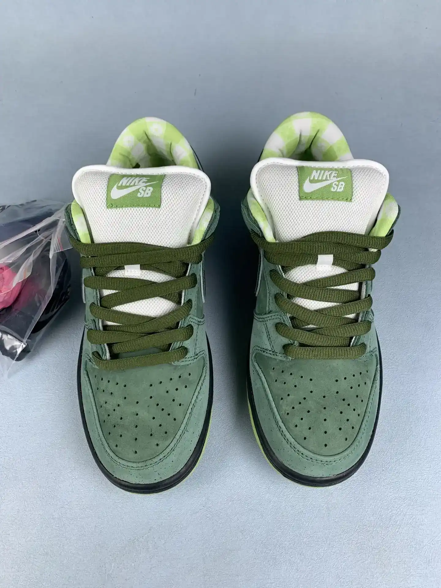Concepts x Nike SB Dunk Low Pro OG QS “Green Lobster” - Green Stone/Legion Green/Fir product photo from LabelPicks