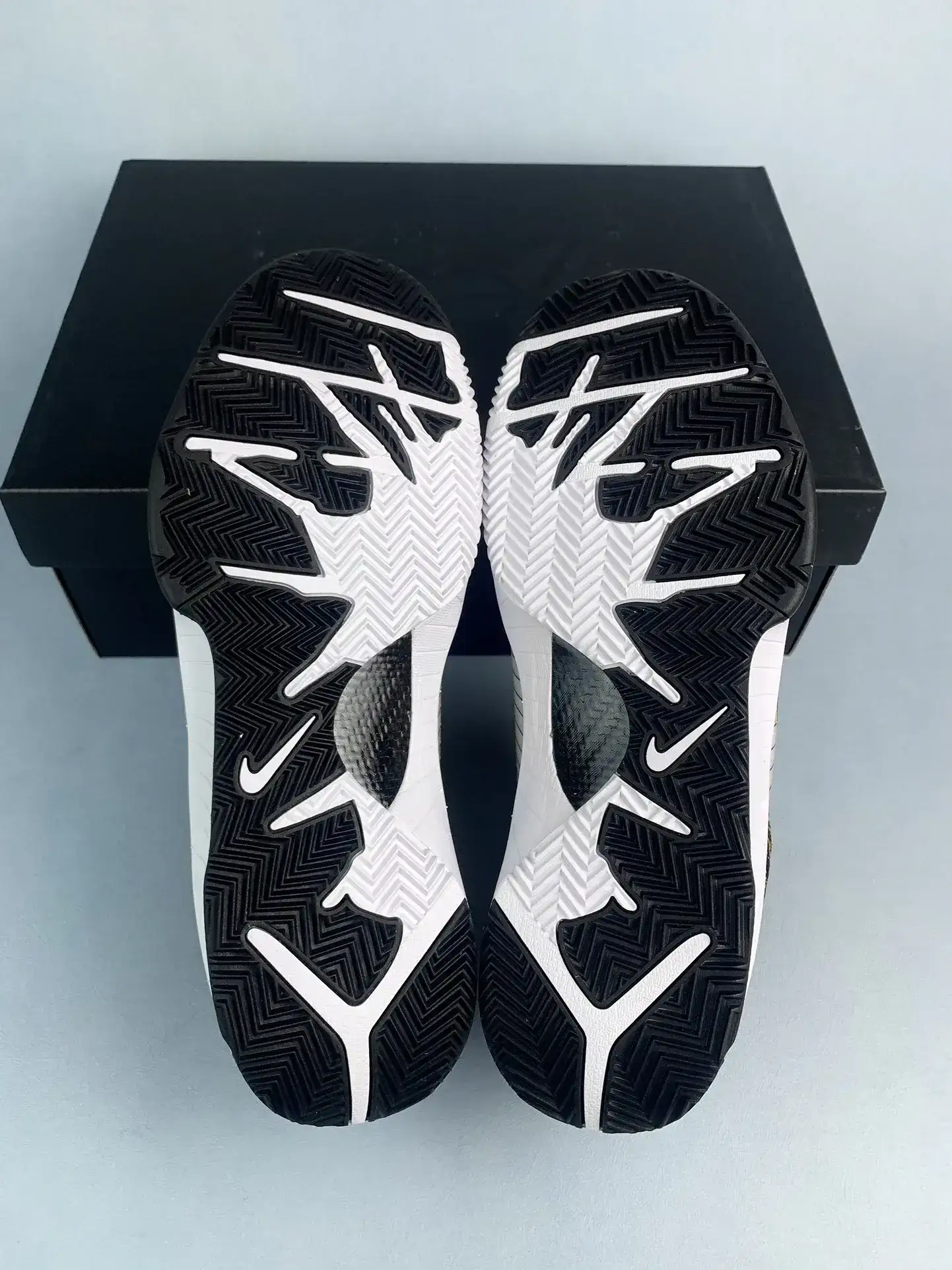 Kobe 4 Protro “Del Sol” Basketball Shoes product photo from LabelPicks