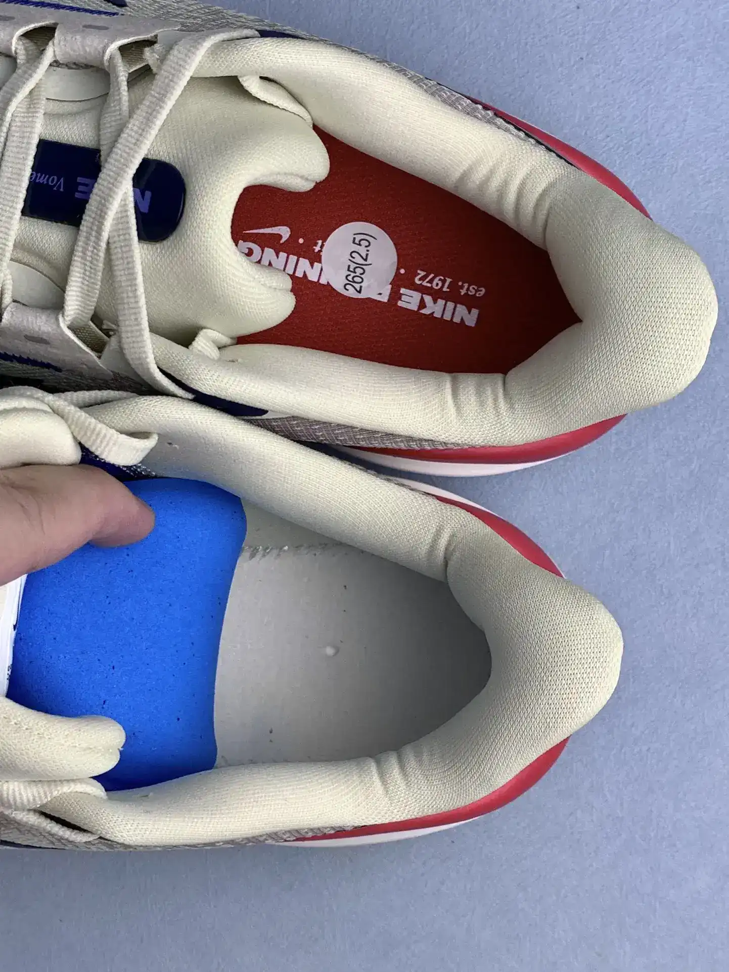 Nike Vomero 17 Shoes product photo from LabelPicks