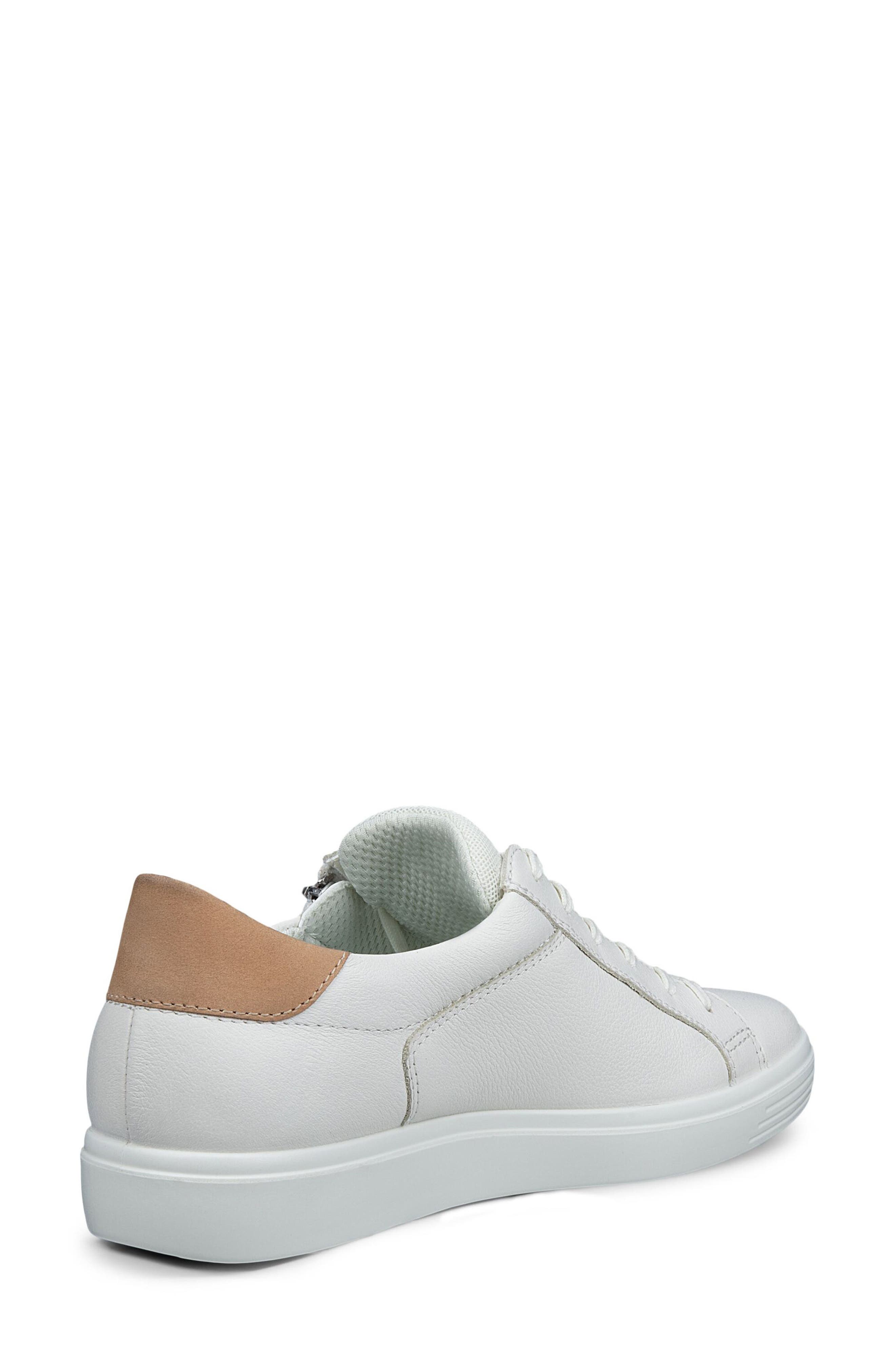 ECCO Classic Zip Sneaker