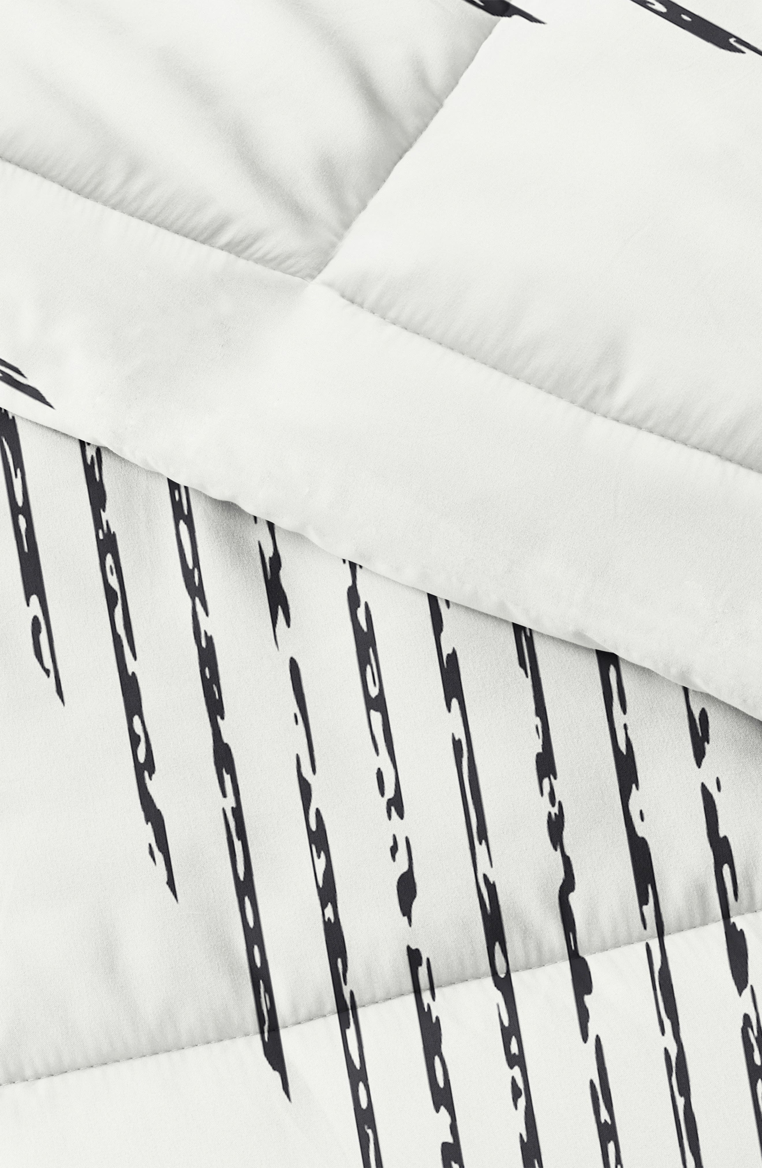 HOMESPUN Premium Ultra Soft Diamond Stripe Down-Alternative Comforter Set