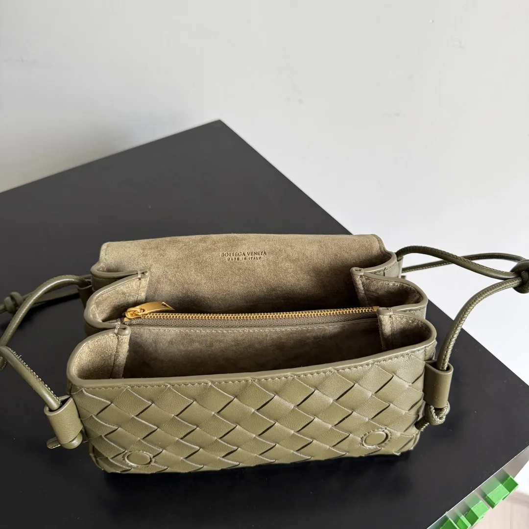 Bottega Veneta Notturno Clutch product photo from LabelPicks