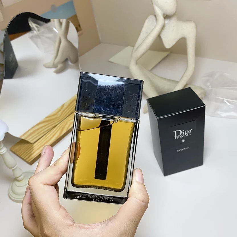Iris Intense Eau de Parfum – Men's Luxury Fragrance