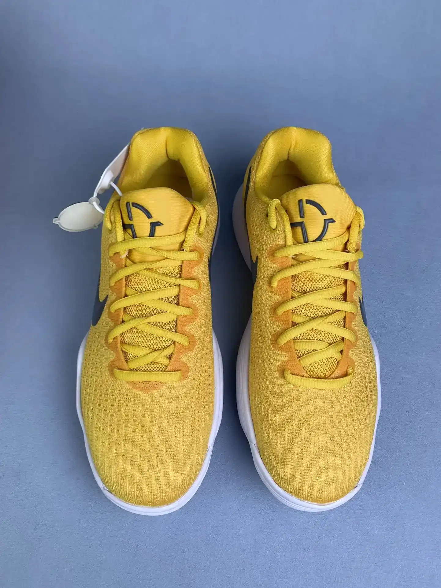 Nike Hyperdunk 2017 Low 'University Gold' Basketball Shoes product photo from LabelPicks